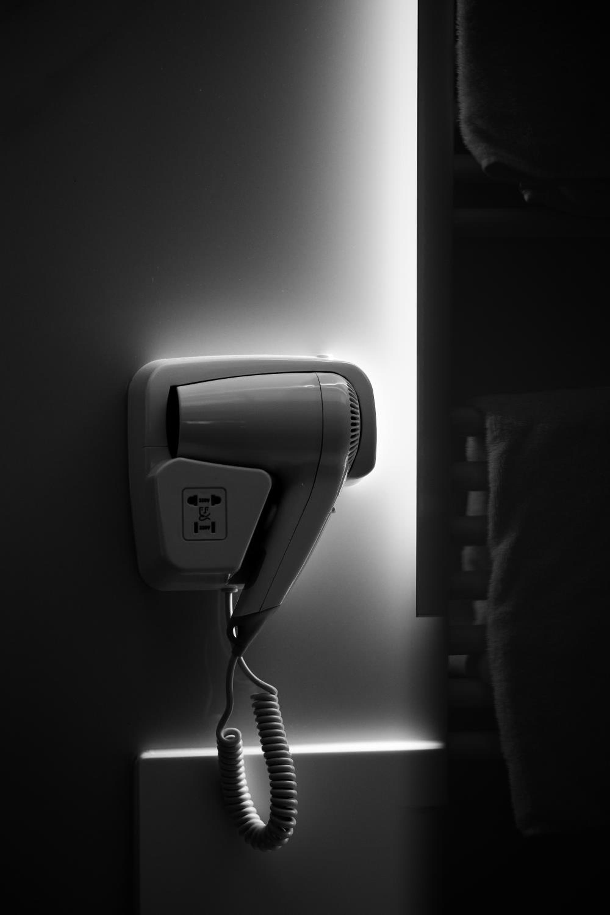 Double or Twin Room - Photo 12
