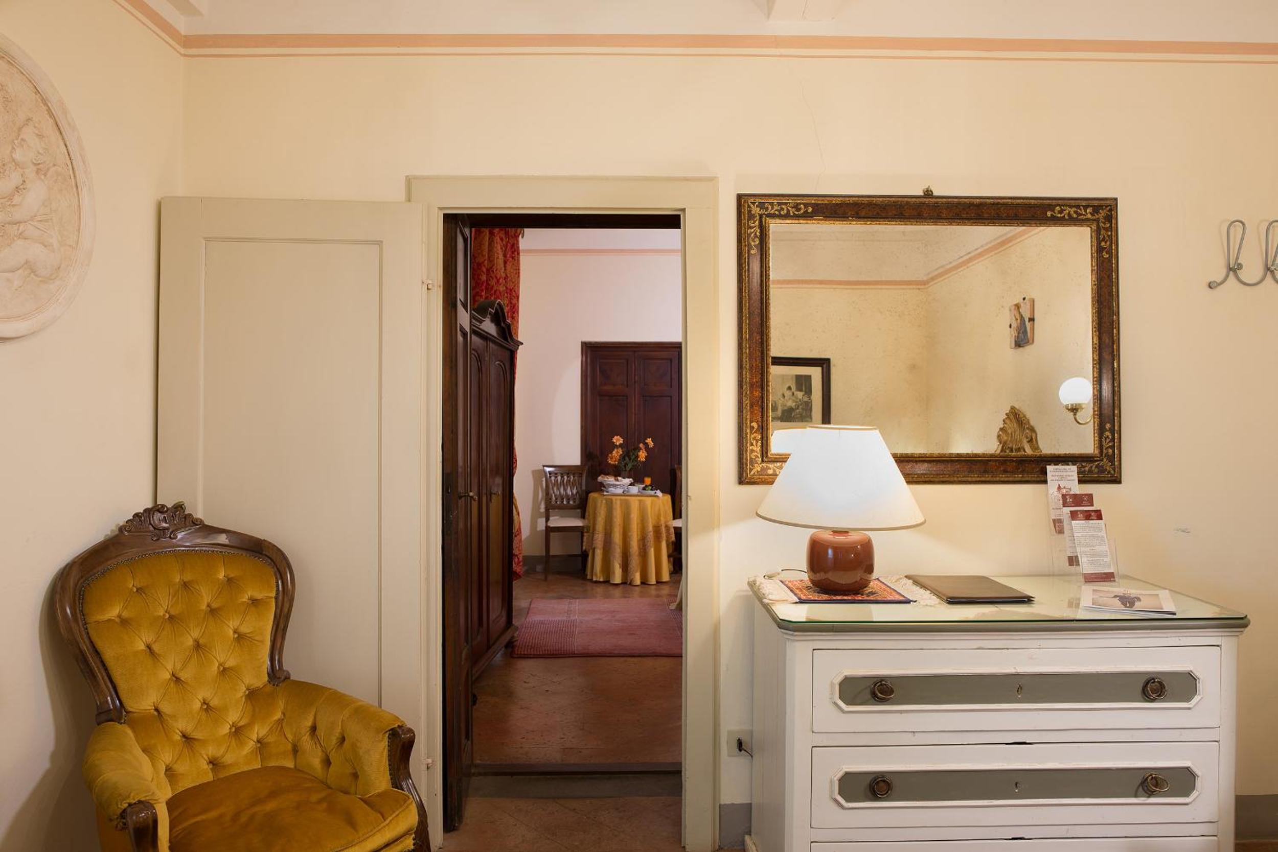 Quadruple Room - Photo 4