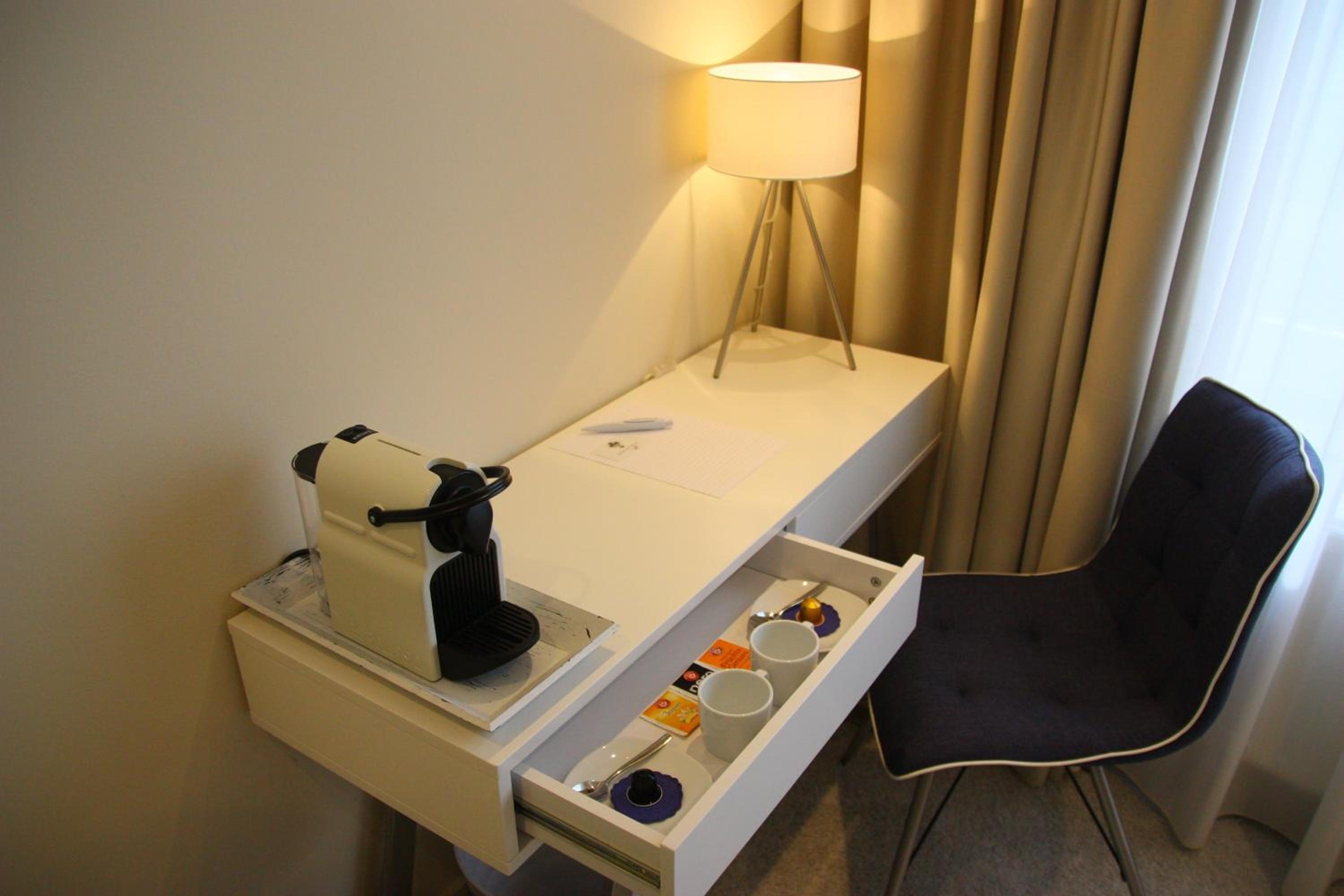 Suite - Photo 2