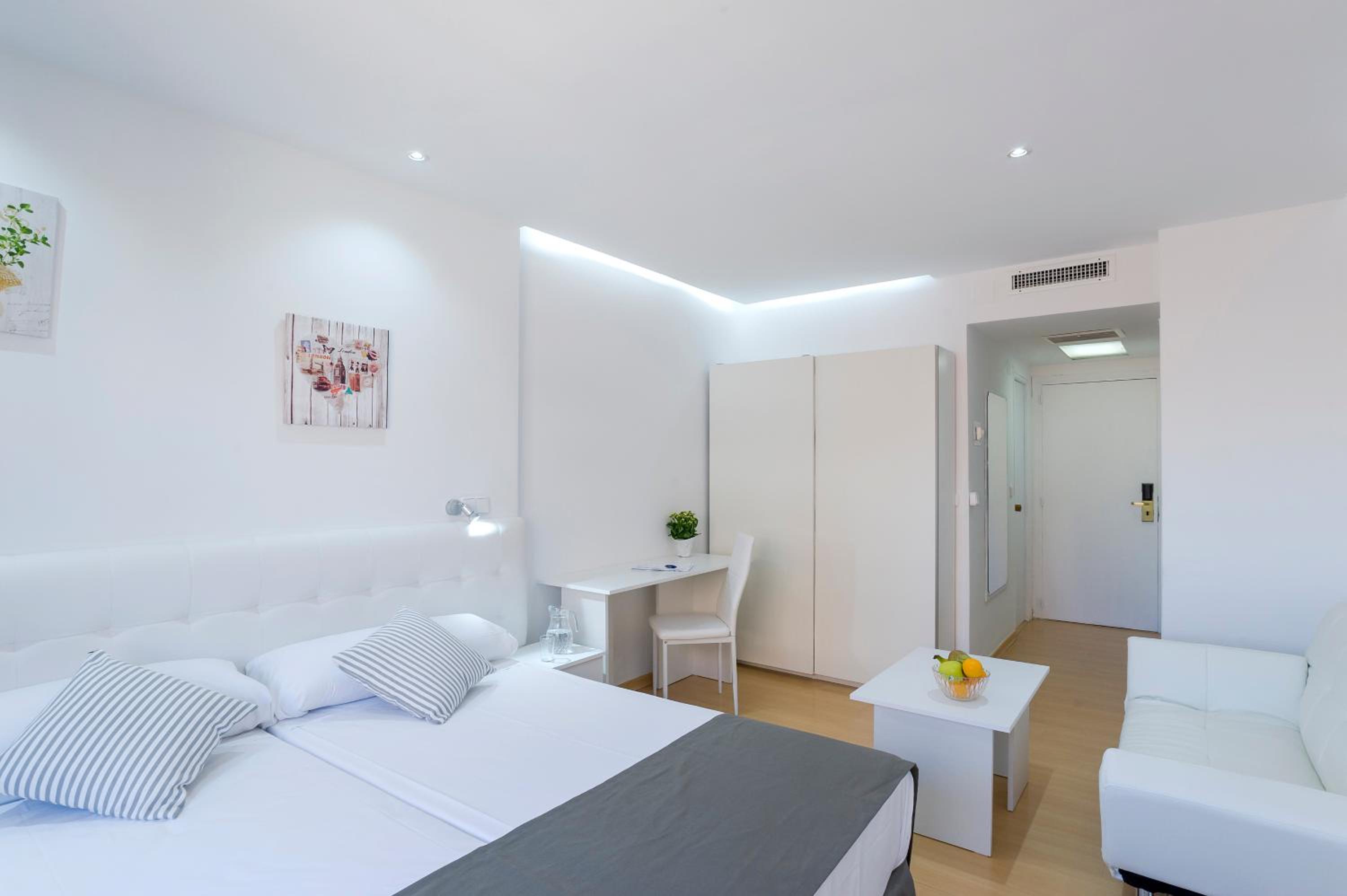 Superior Double Room - Photo 57