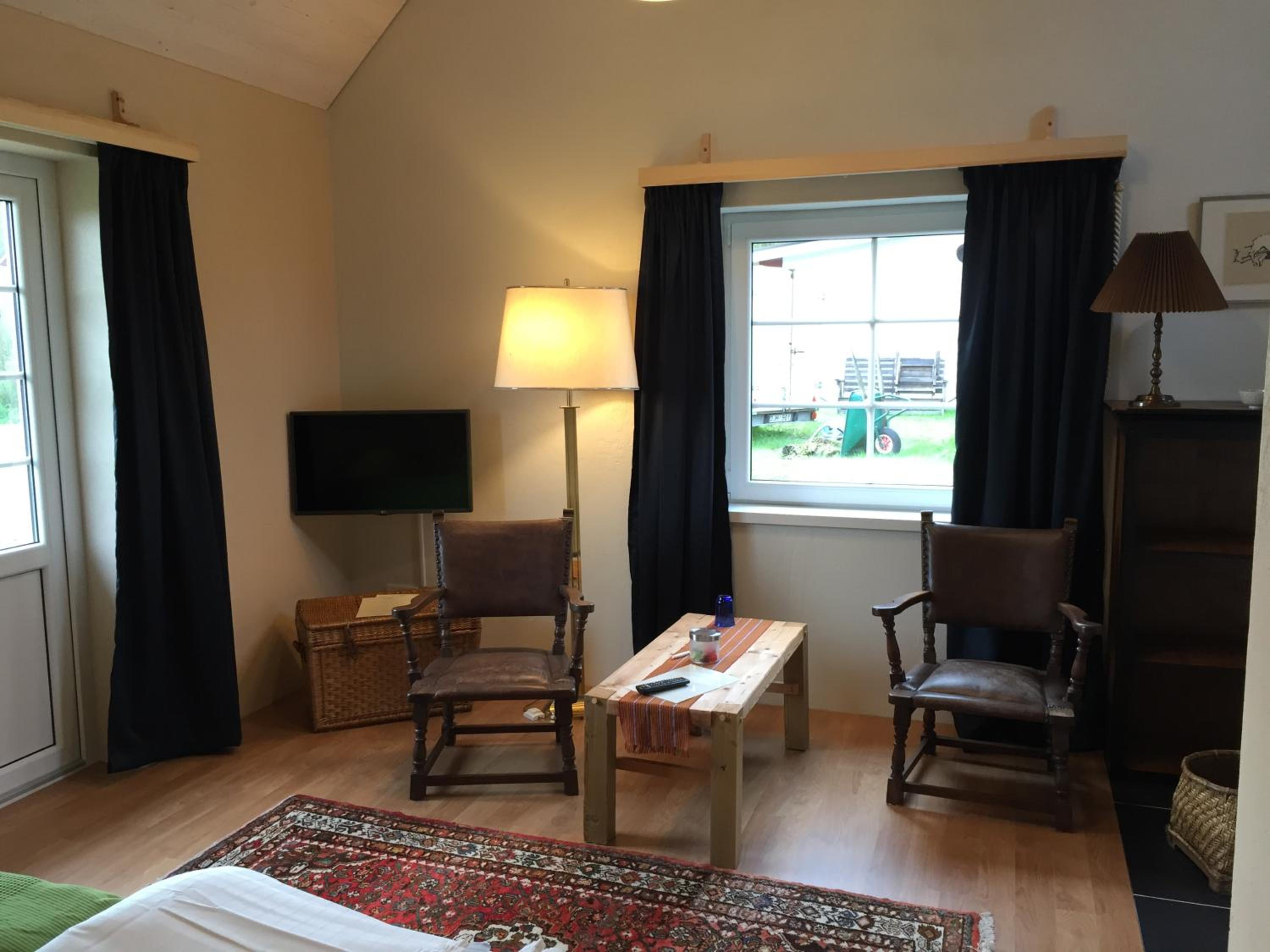 Deluxe Double or Twin Room with Garden View photo 3