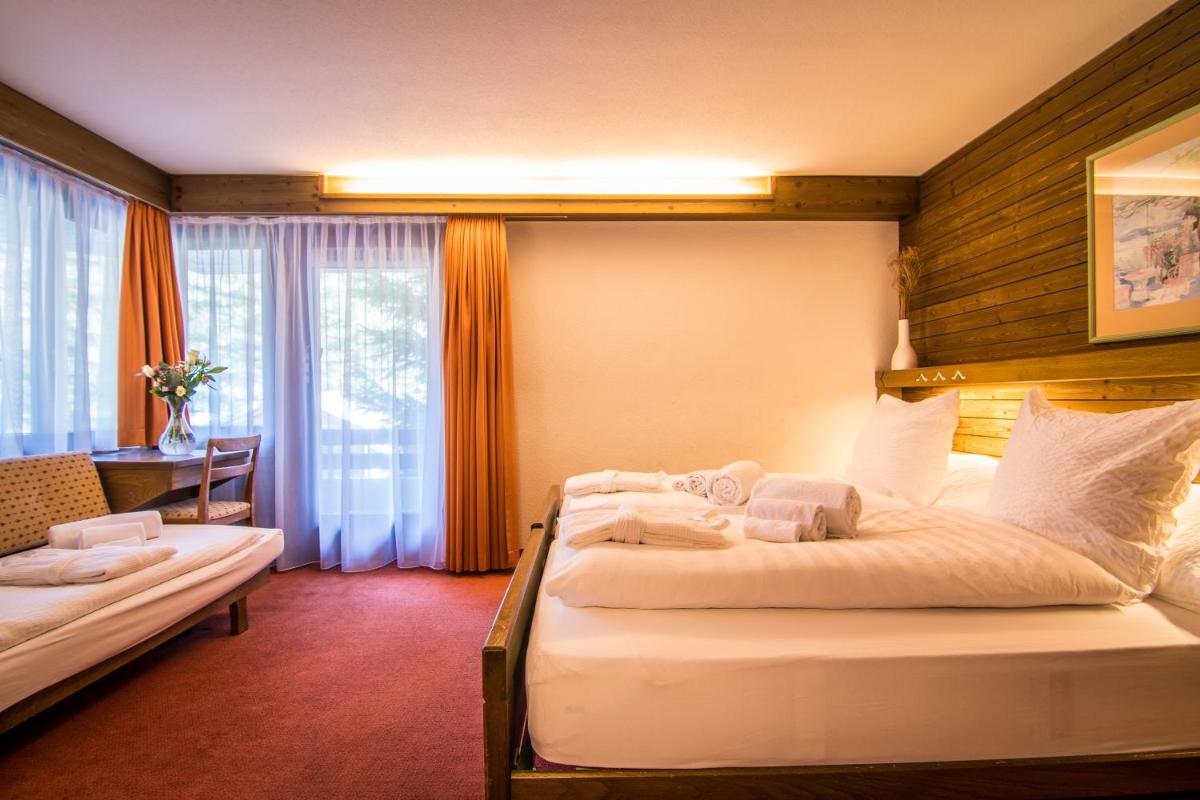 Double or Twin Room with Balcony photo 1