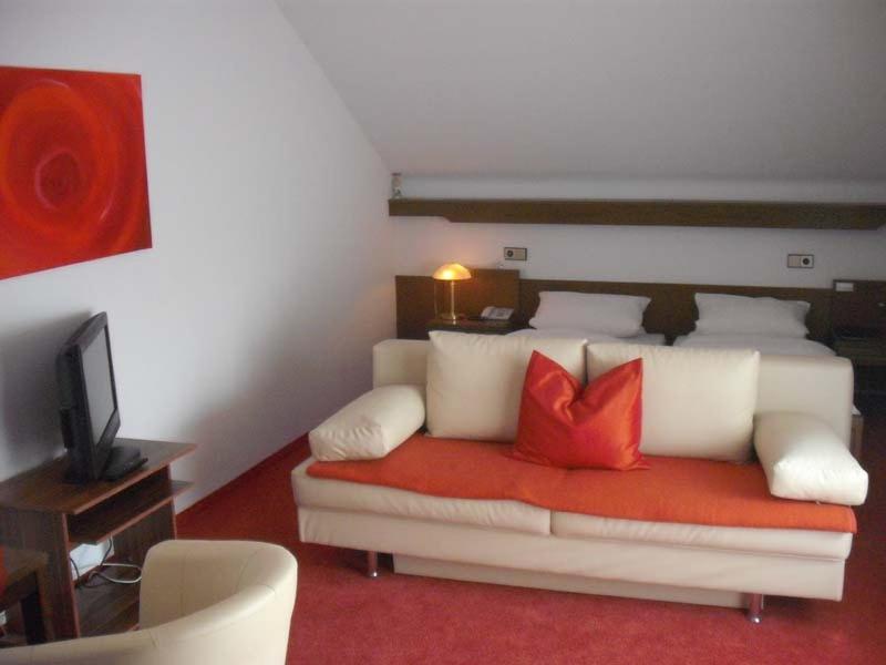 Double Room - Photo 2