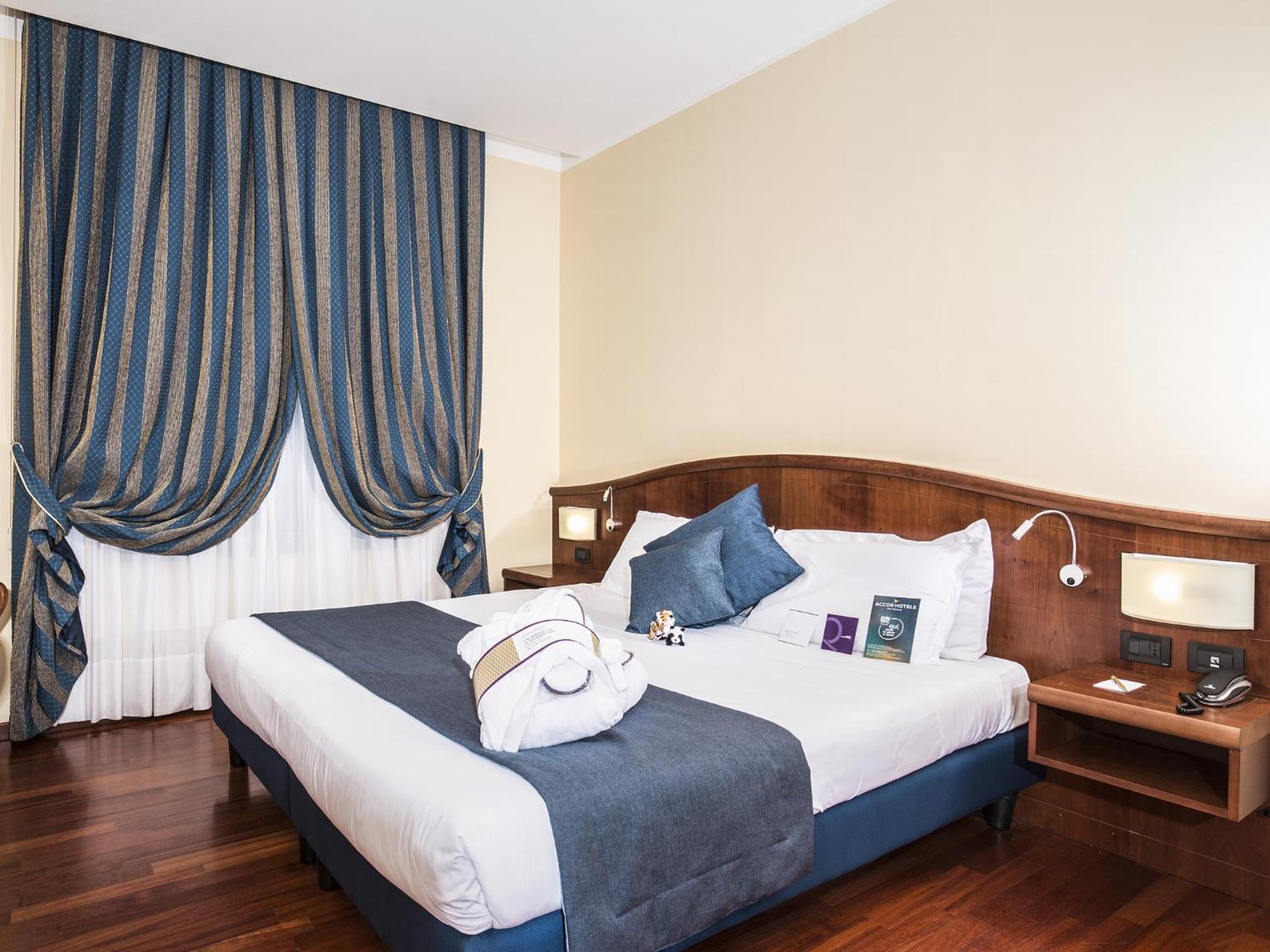 Superior Room with 1 Double Bed - Photo 1
