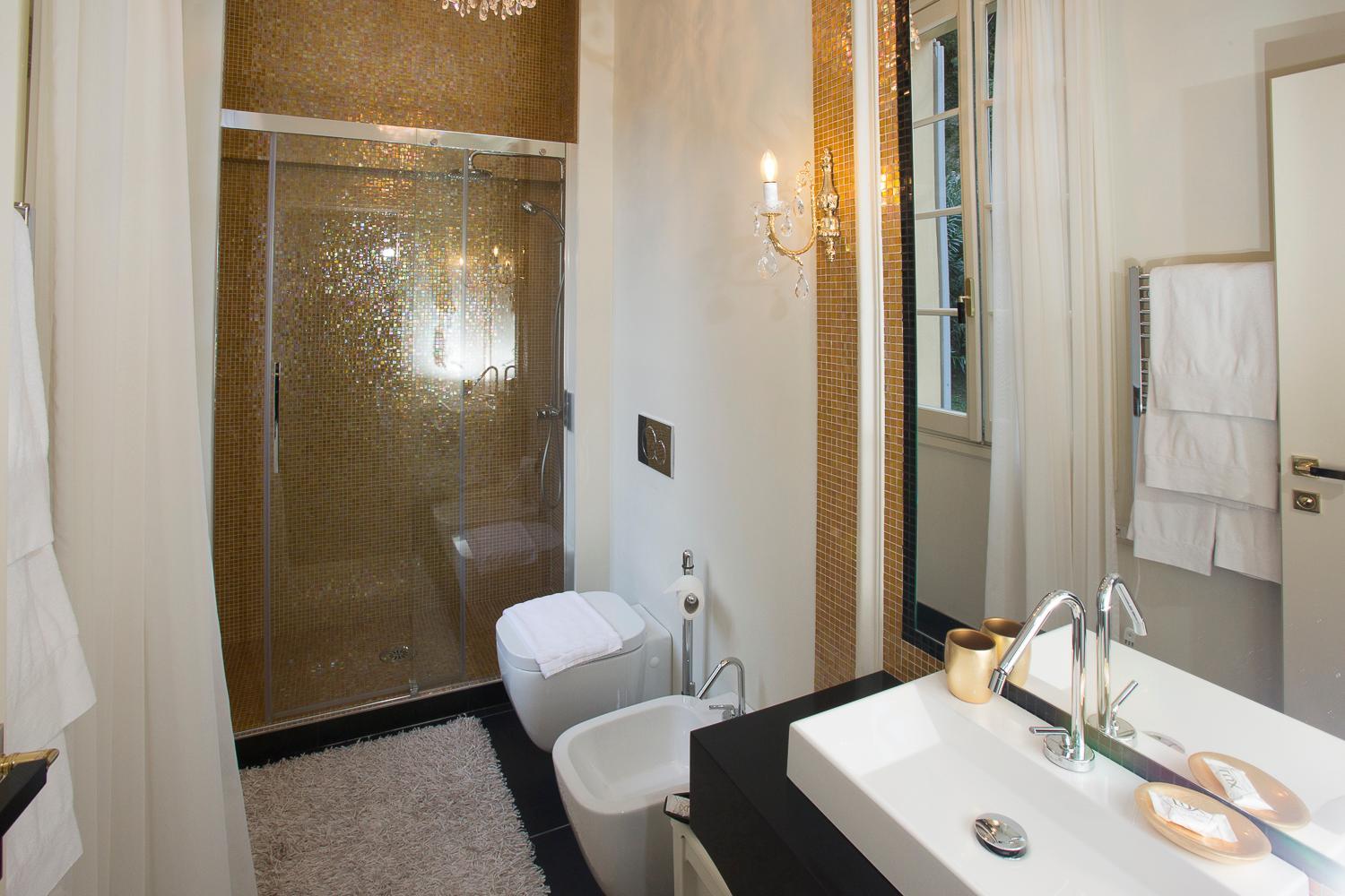 Deluxe Double or Twin Room with Garden View - Photo 9