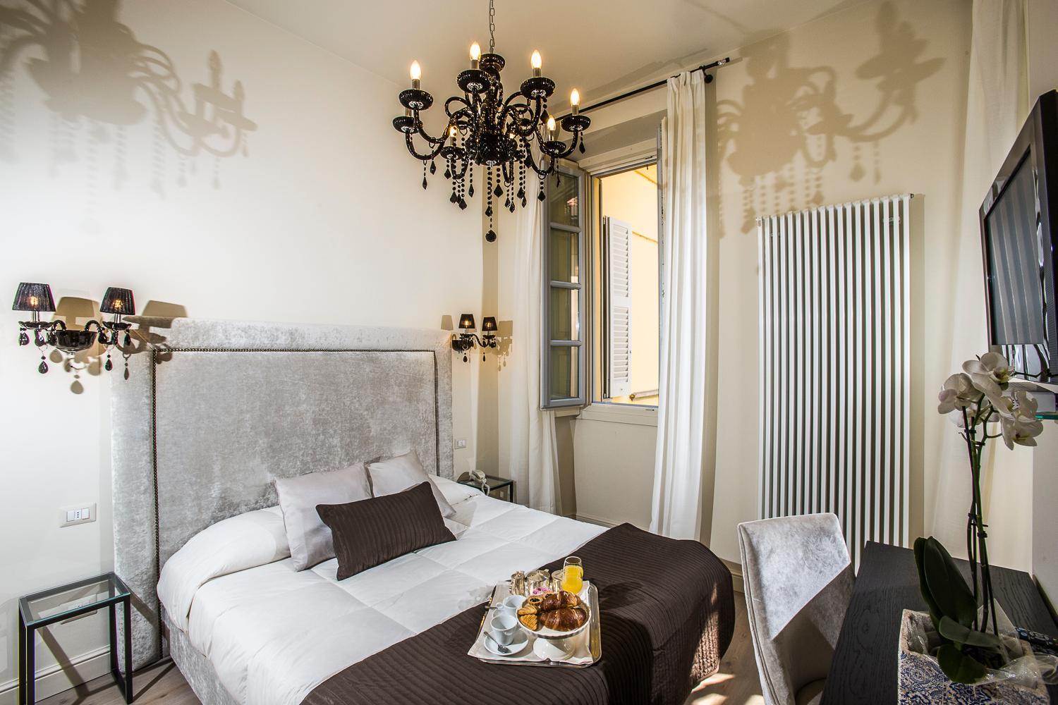 Deluxe Double or Twin Room with Garden View - Photo 1