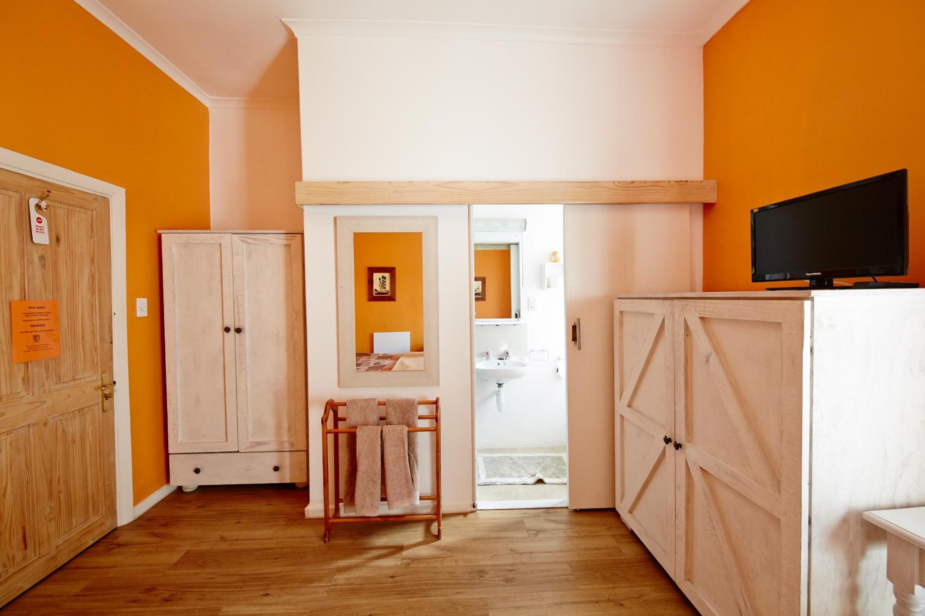 Double or Twin Room - Room 2 - Photo 1