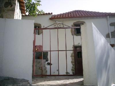 One-Bedroom House photo 2