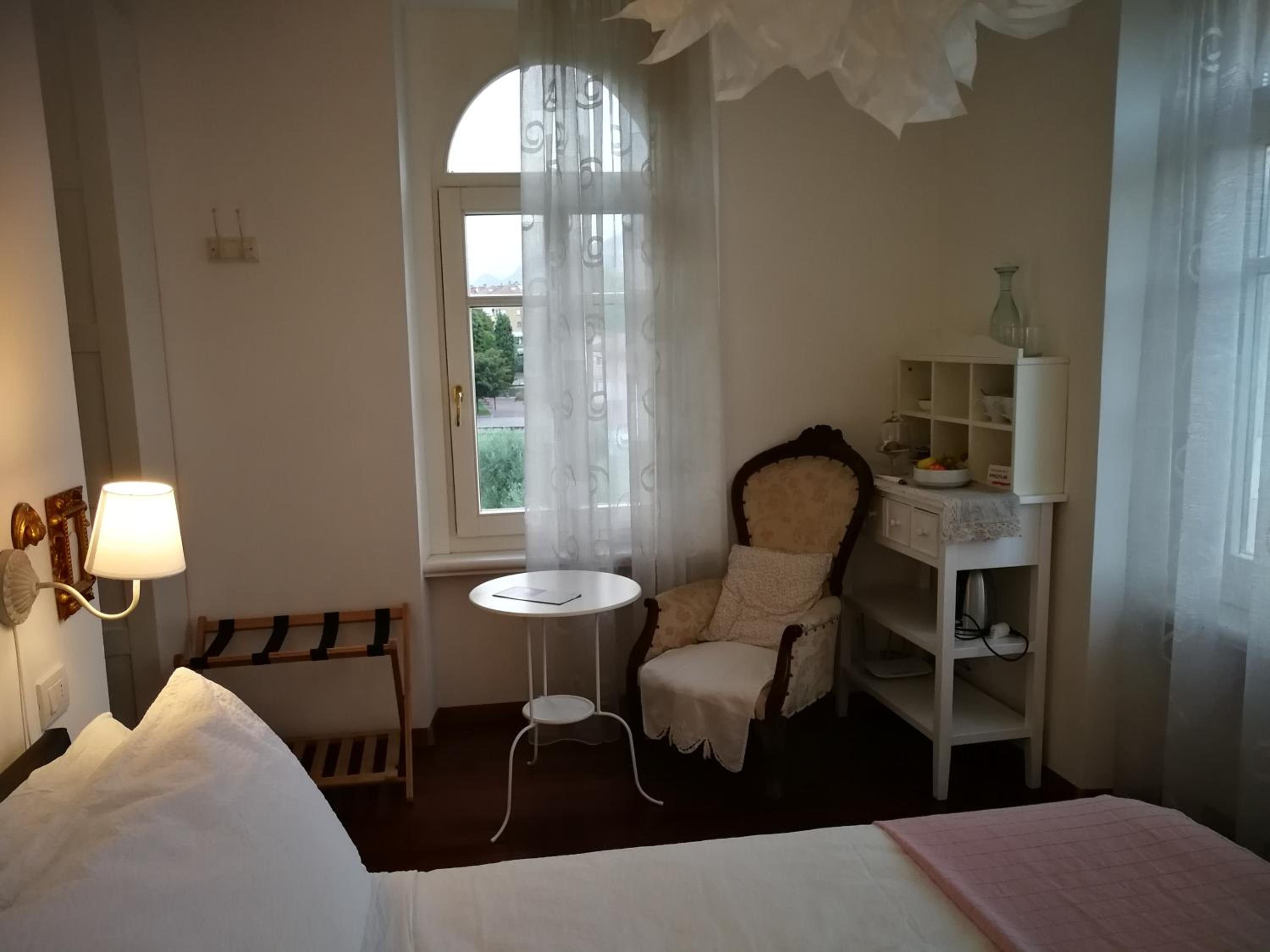 Double Room With Private External Bathroom