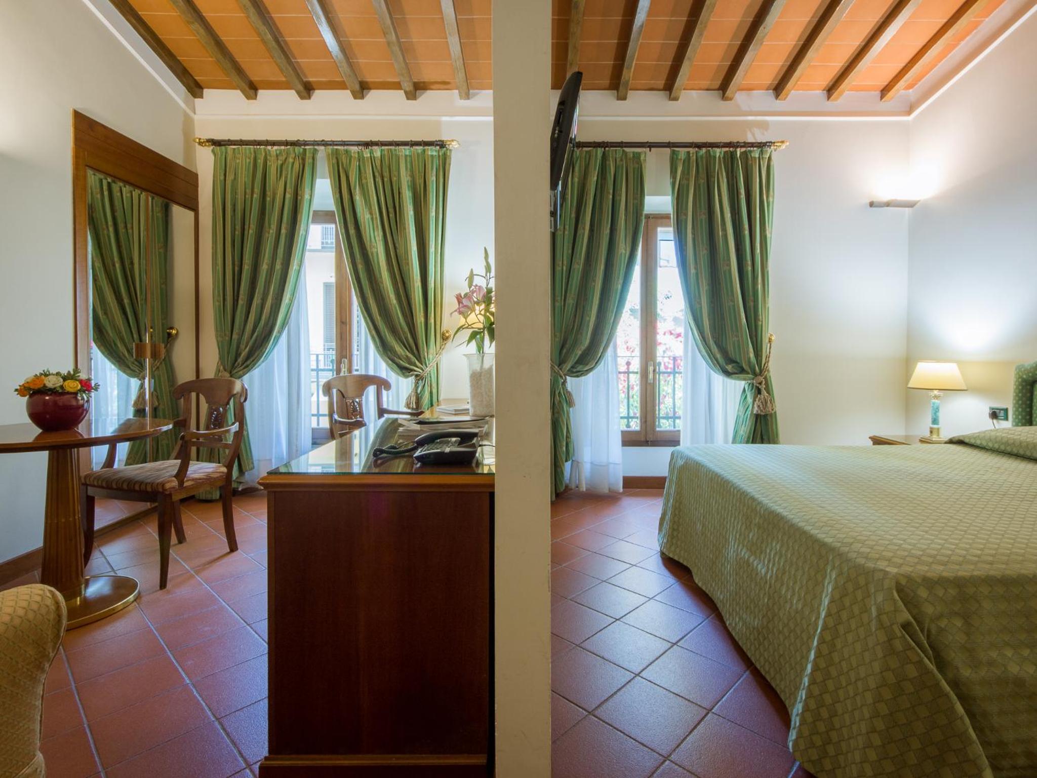 Comfort Double Room with Bathtub photo 1