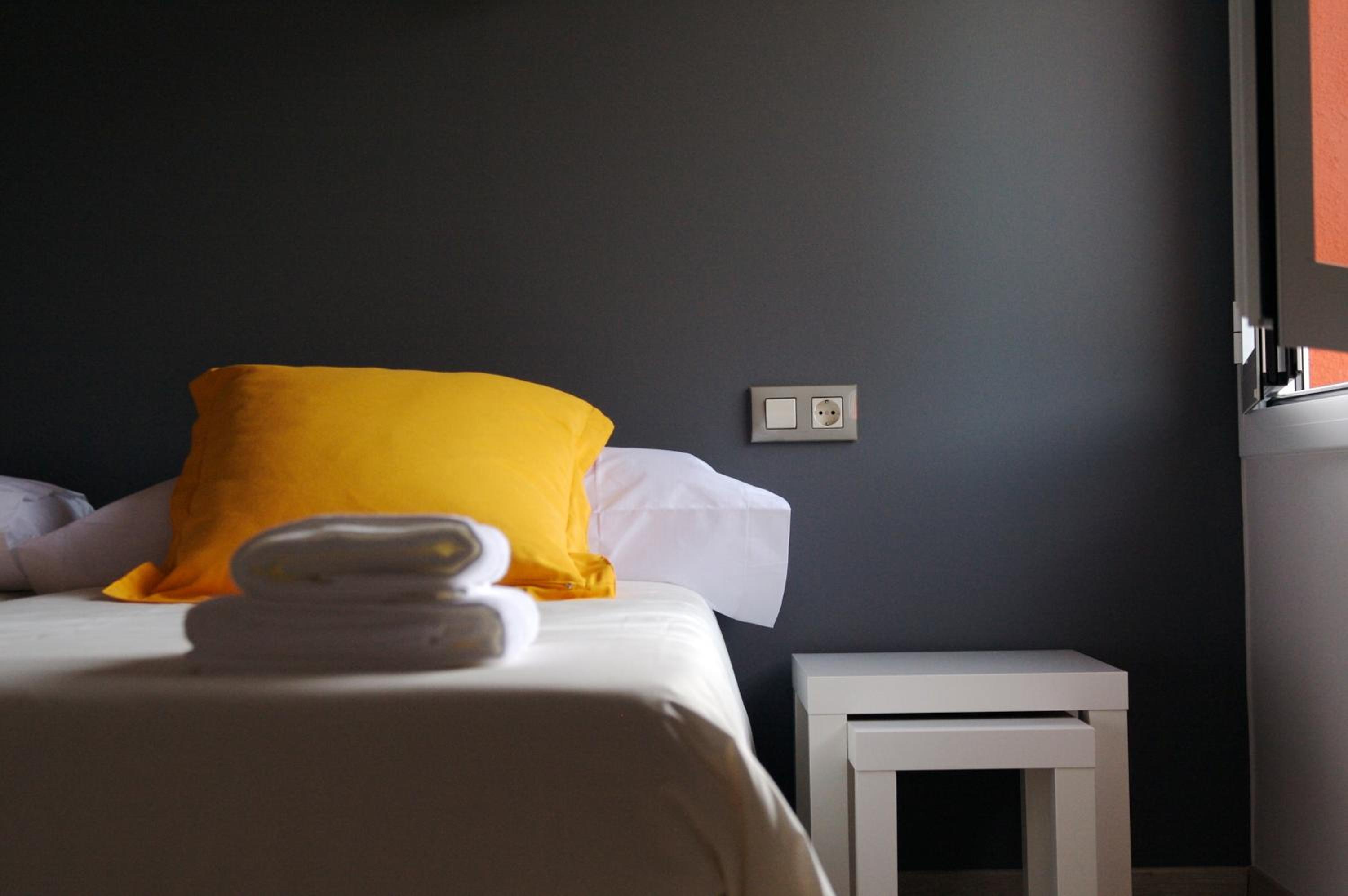 Double Room - Photo 3