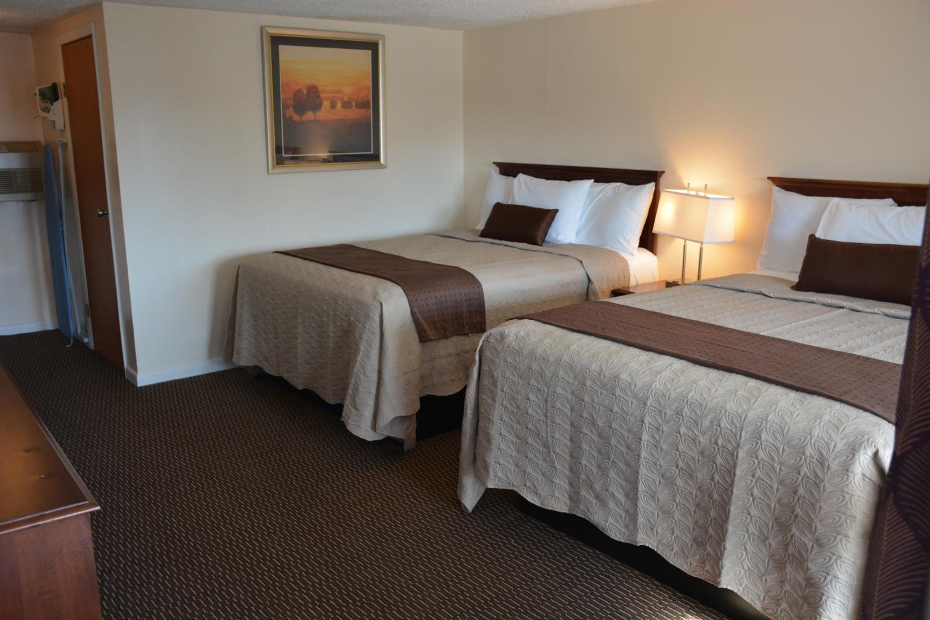 Queen Room - Photo 4
