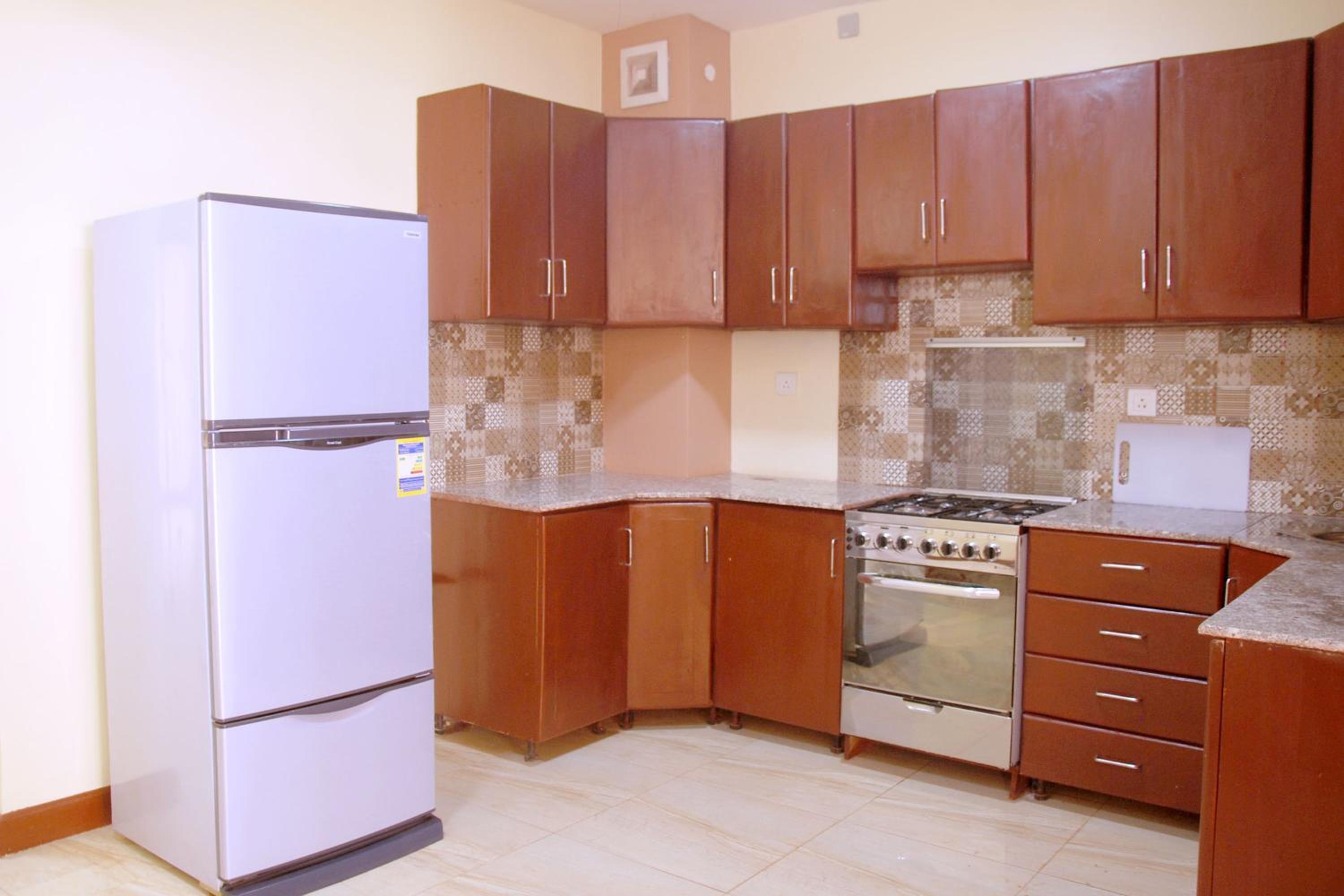 Apartment with Mountain View photo 2