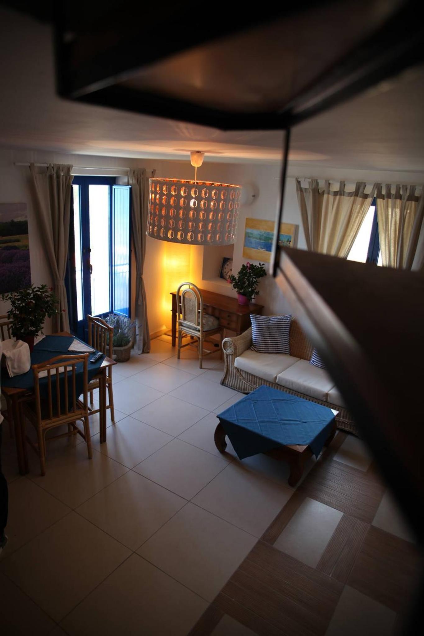 Apartment - Split Level - Photo 30