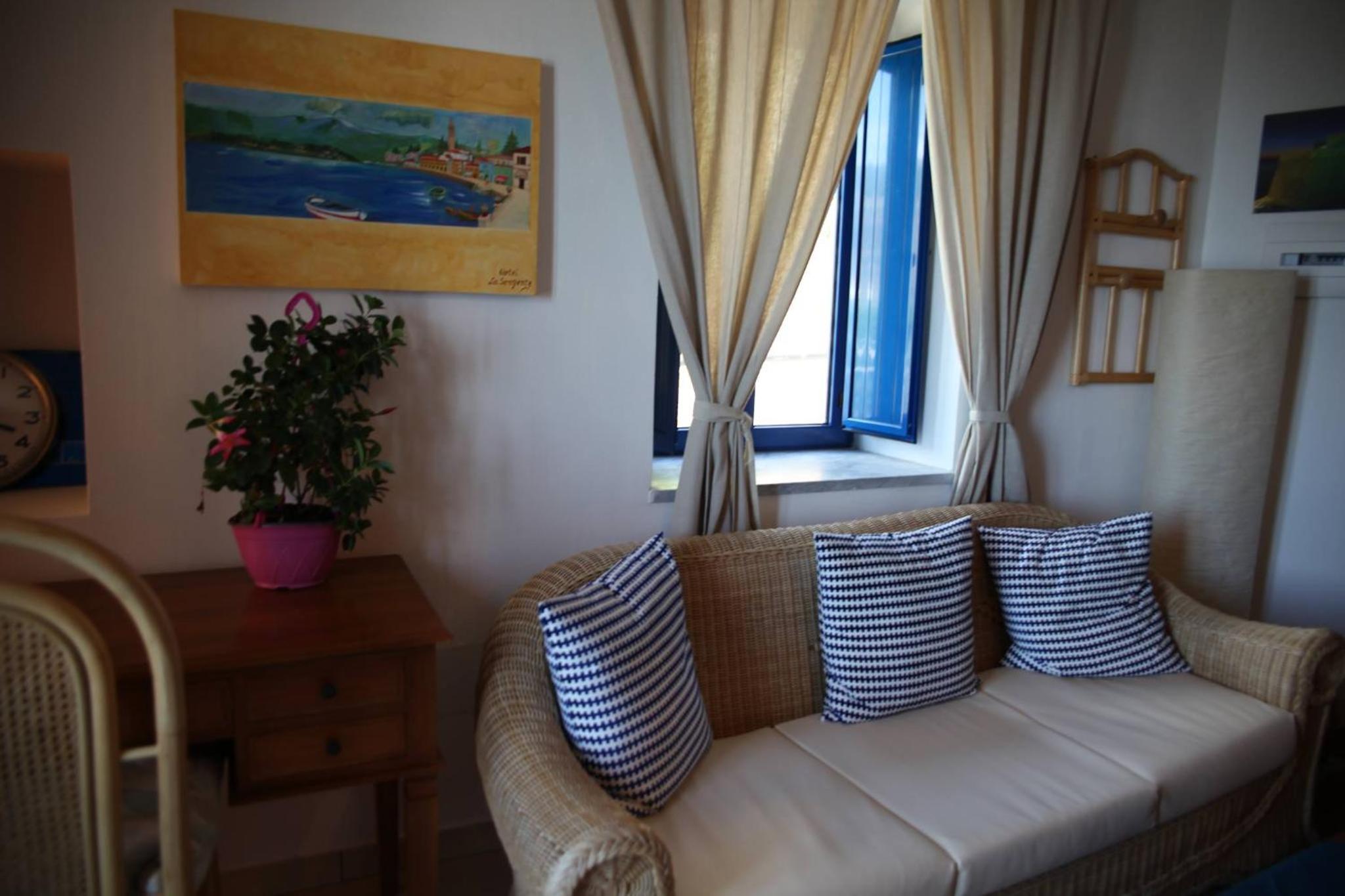 Apartment - Split Level - Photo 36