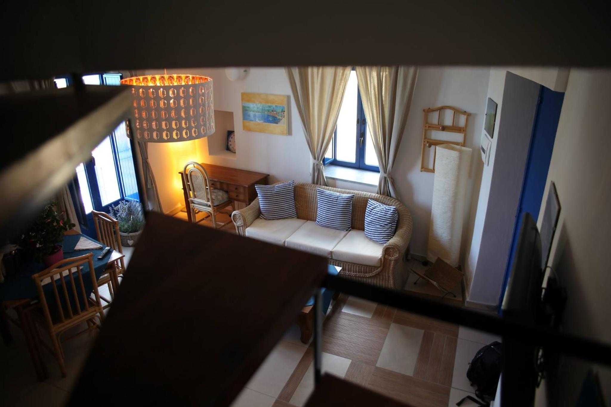 Apartment - Split Level - Photo 40