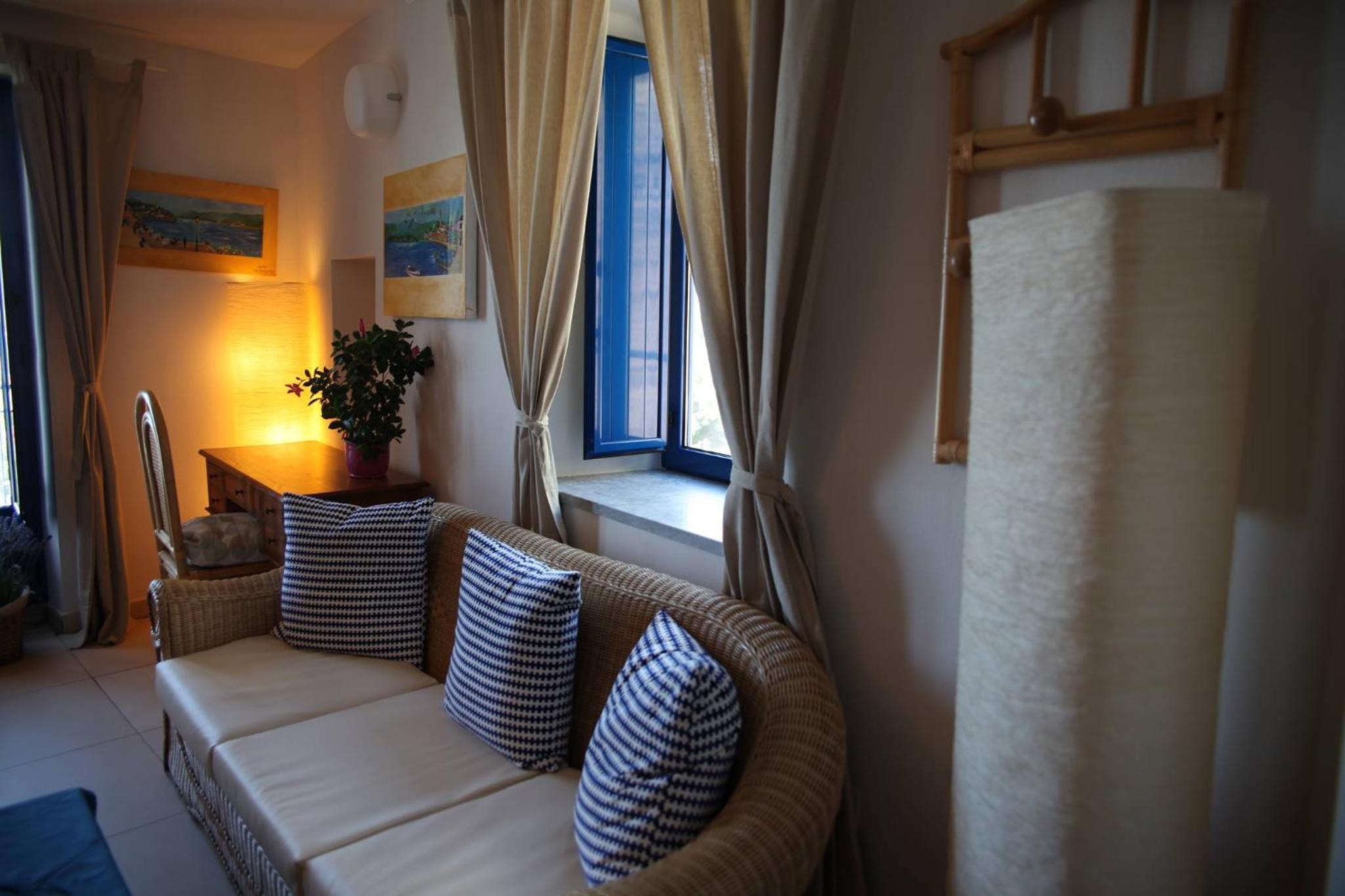 Apartment - Split Level - Photo 43