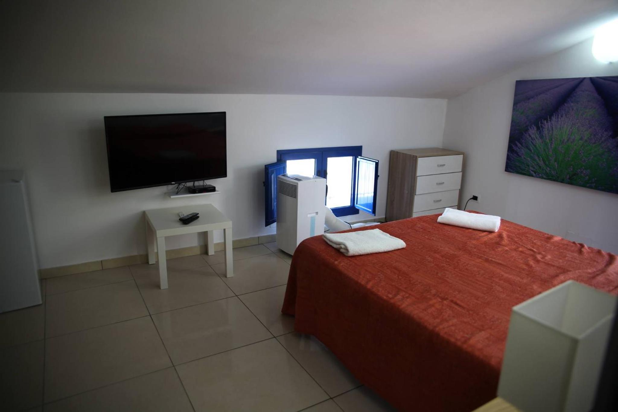 Apartment - Split Level - Photo 44