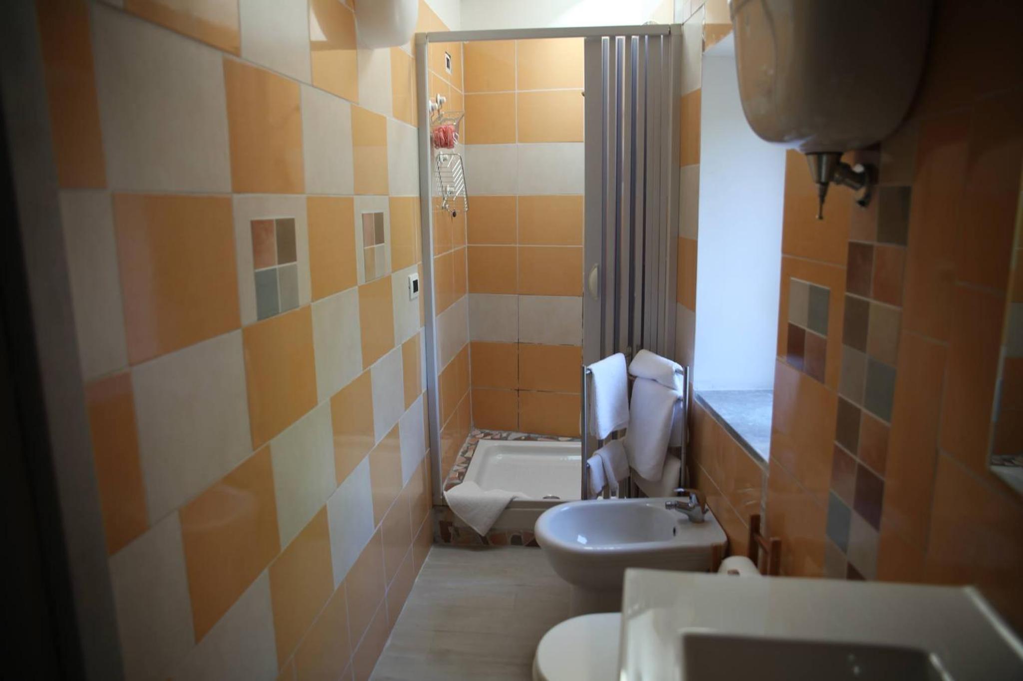 Apartment - Split Level - Photo 53