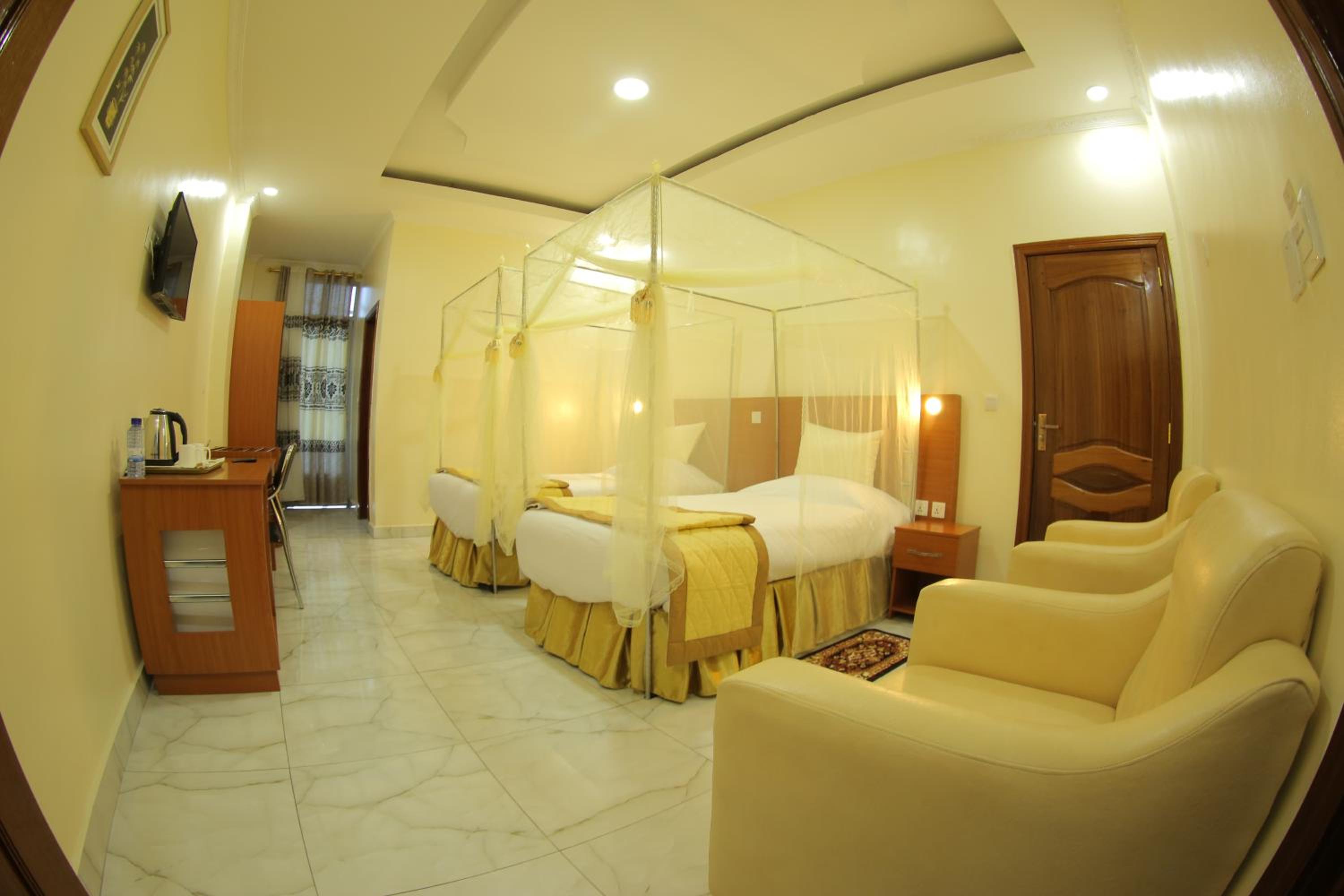 Double Room photo 3