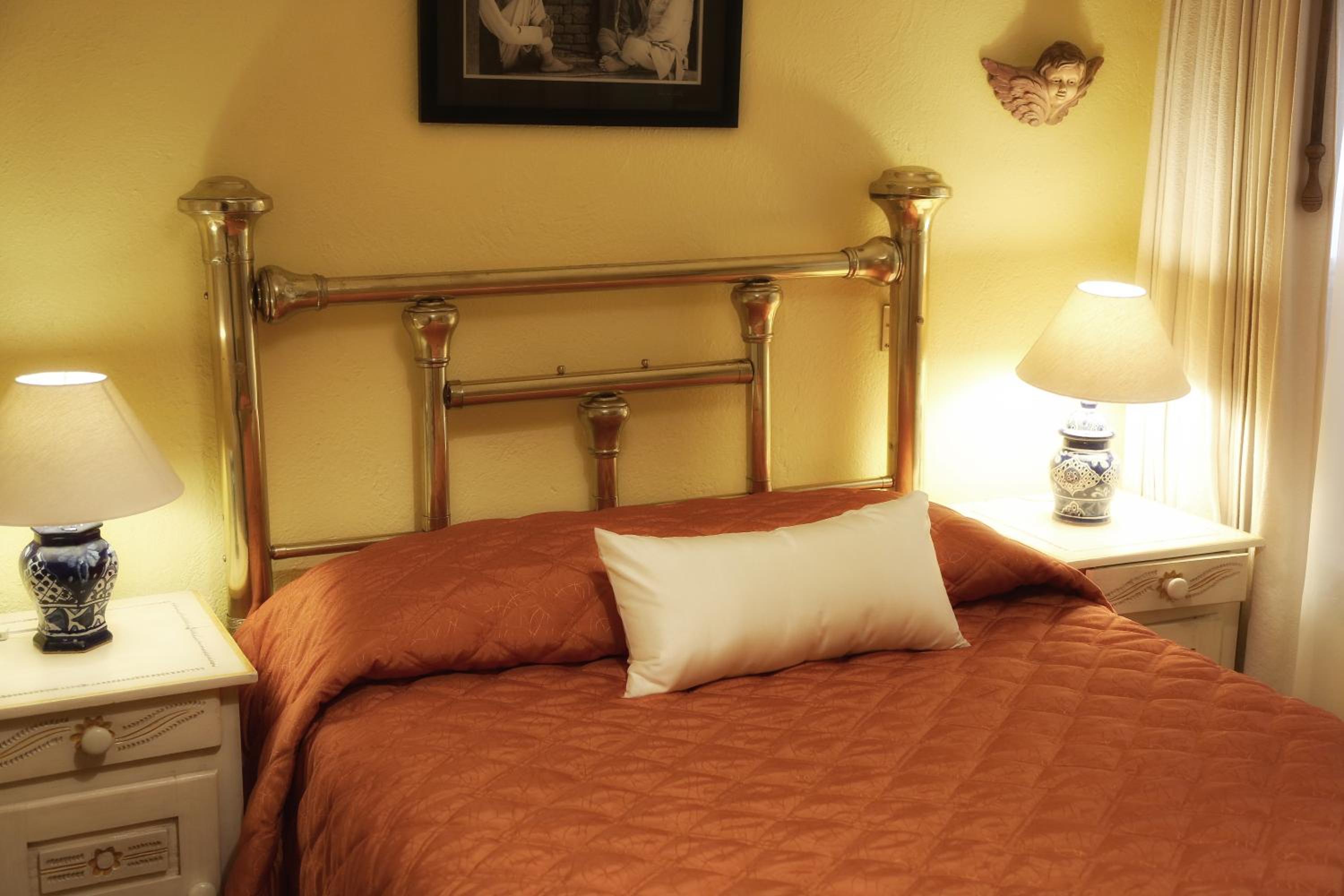 Two-Bedroom Suite - Photo 18