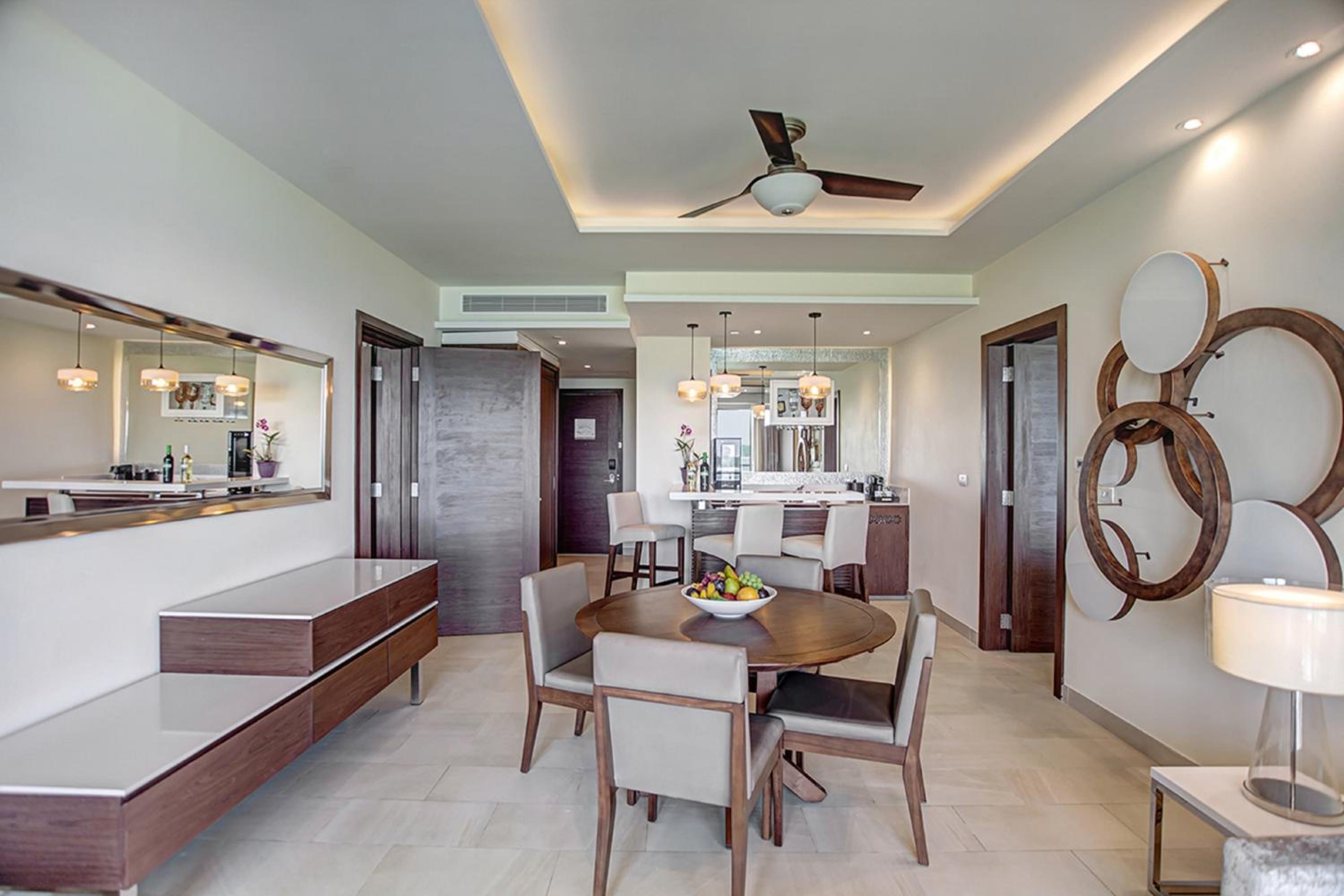 Luxury Presidential Two Bedroom Ocean View Diamond Club