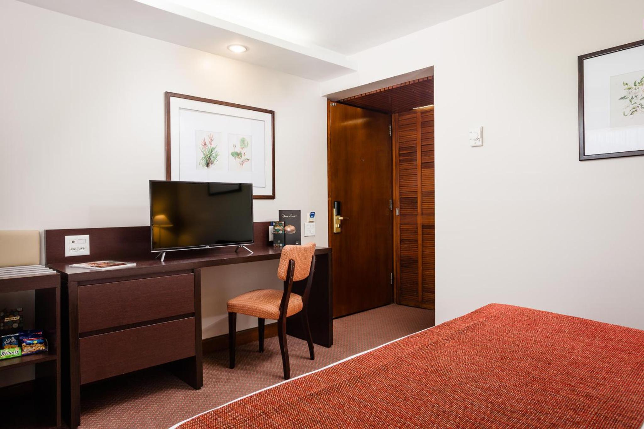 Double Room thumbnail 6