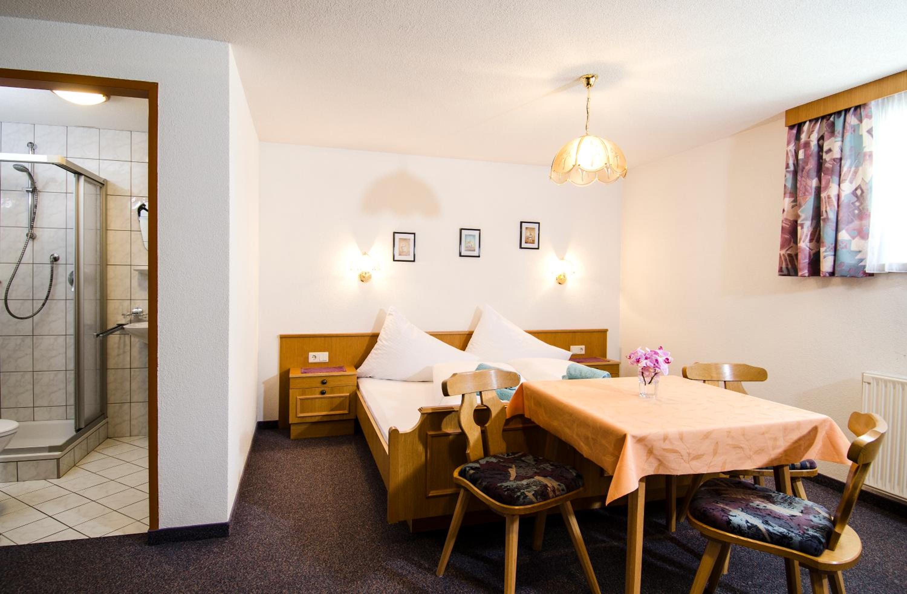 Studio Apartment Basement photo 1