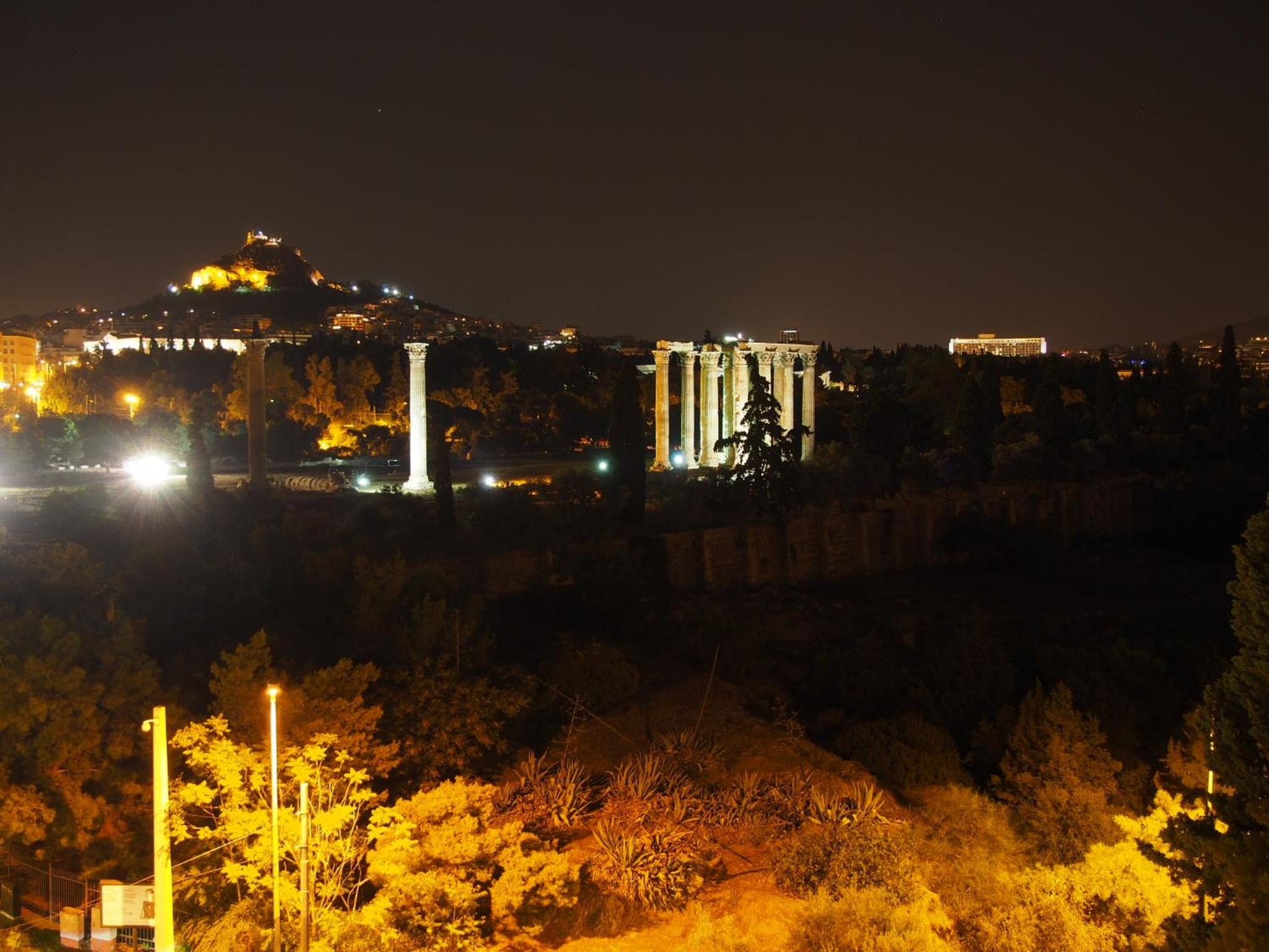 Deluxe Penthouse Temple Of Zeus photo 3