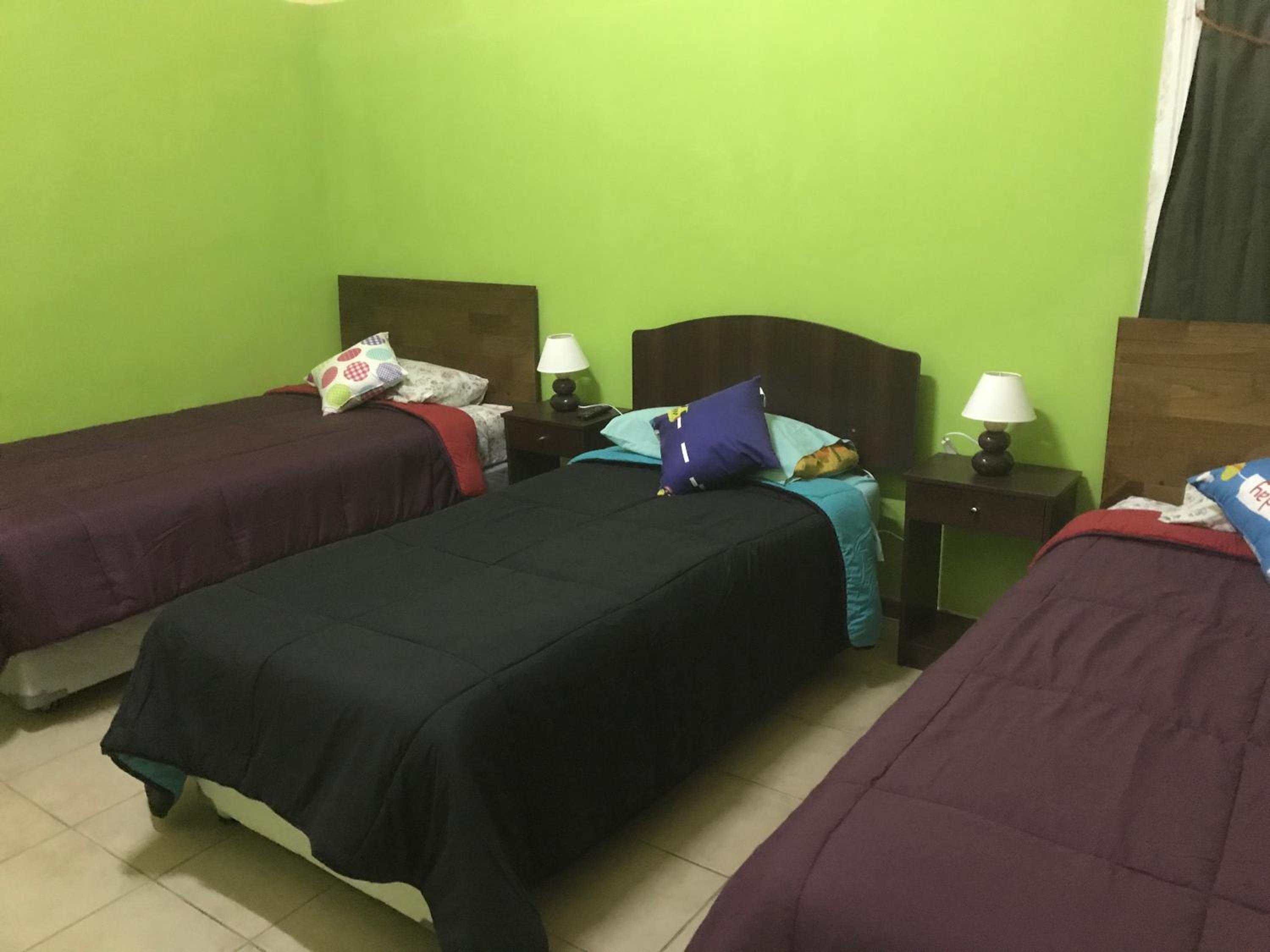 Basic Triple Room with Shared Bathroom photo 2