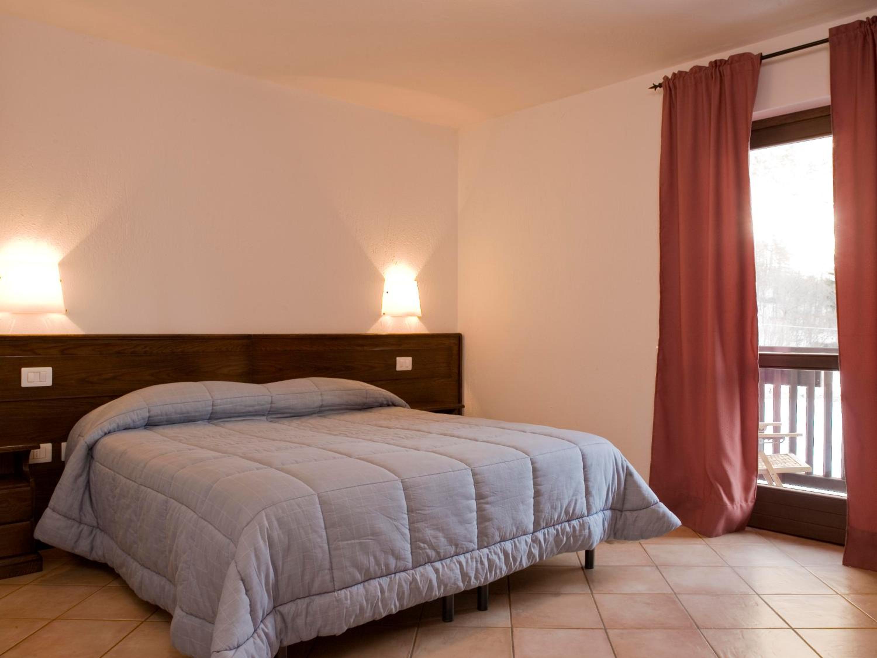 Double or Twin Room with Shower - Photo 4