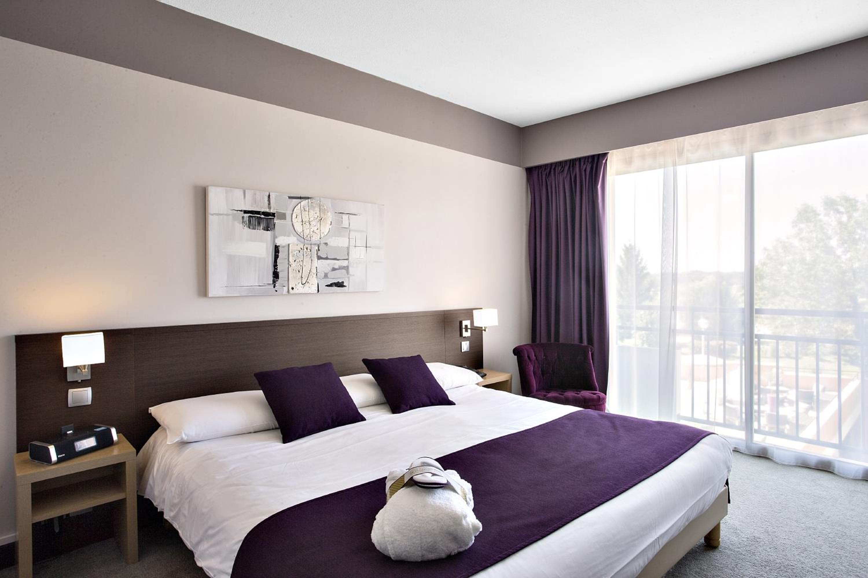 Privilege Room with Double Bed and Views of the Golf - Photo 2