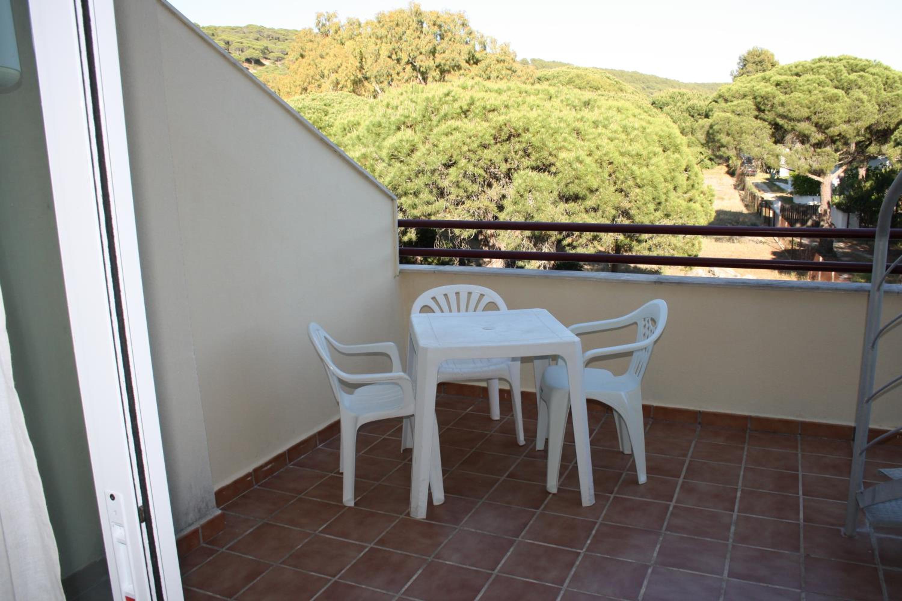 Two-Bedroom Apartment (4 Adults) photo 3
