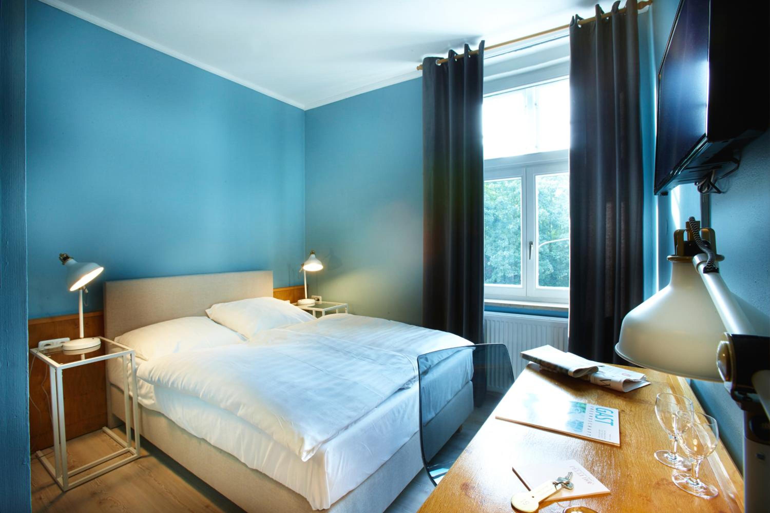 Budget Double Room photo 1