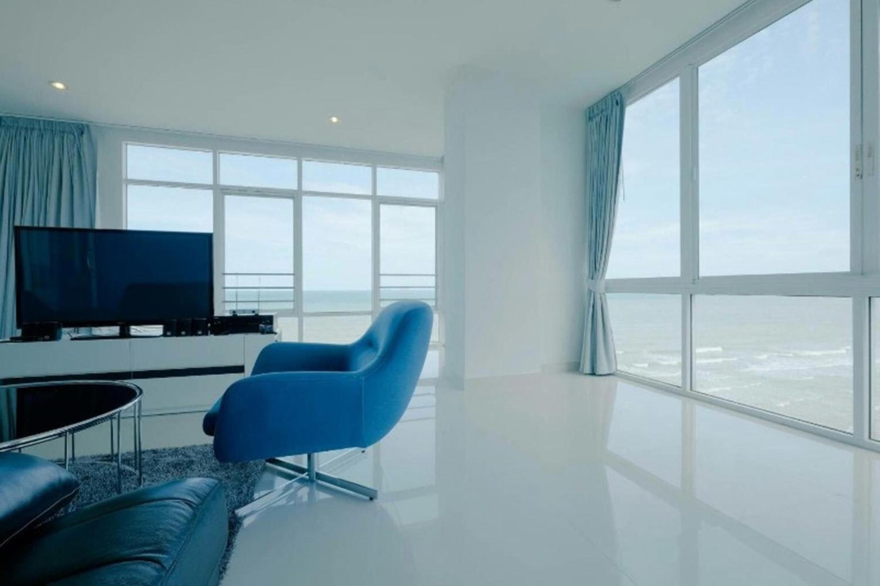 Panorama 4 Bedroom Suite with Sea View photo 3