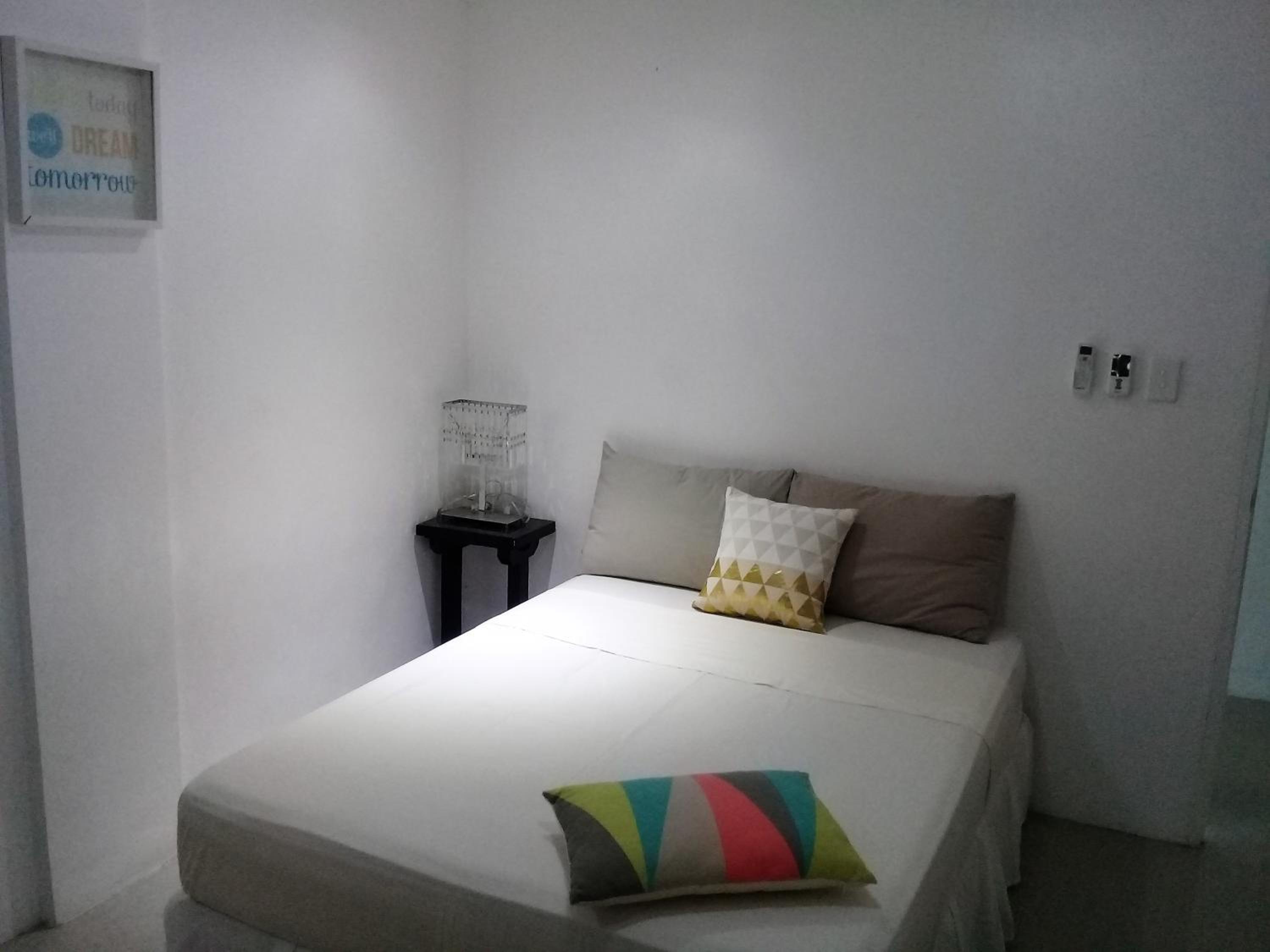 Four-Bedroom House photo 1
