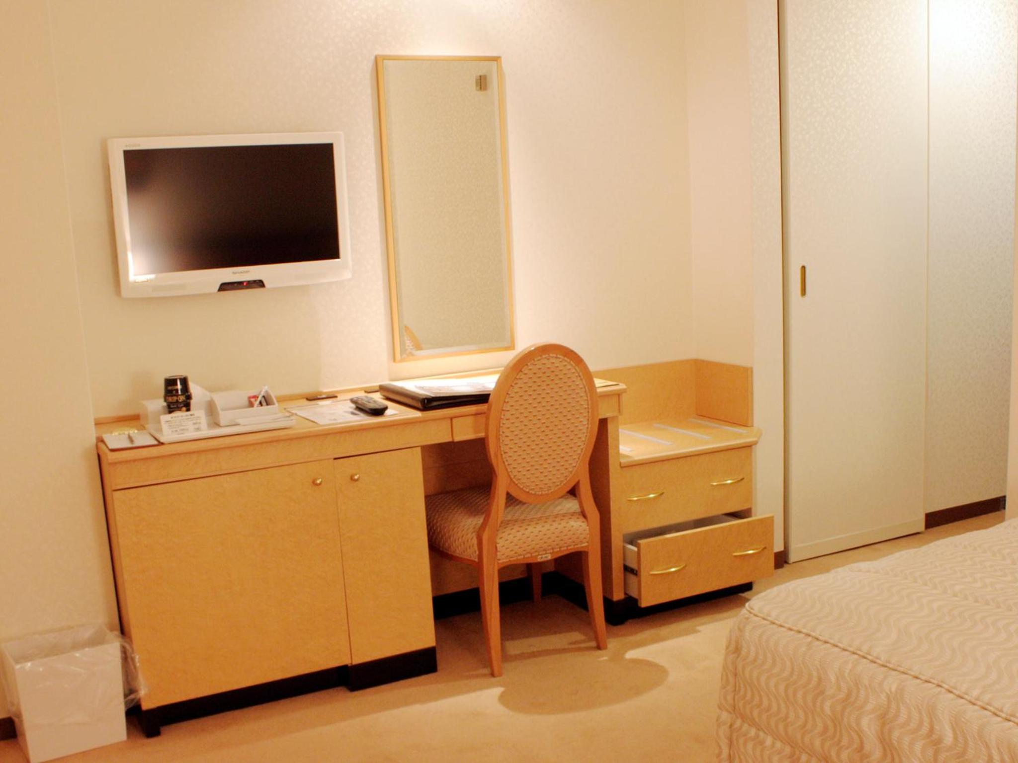 Standard Single Room - Non-Smoking