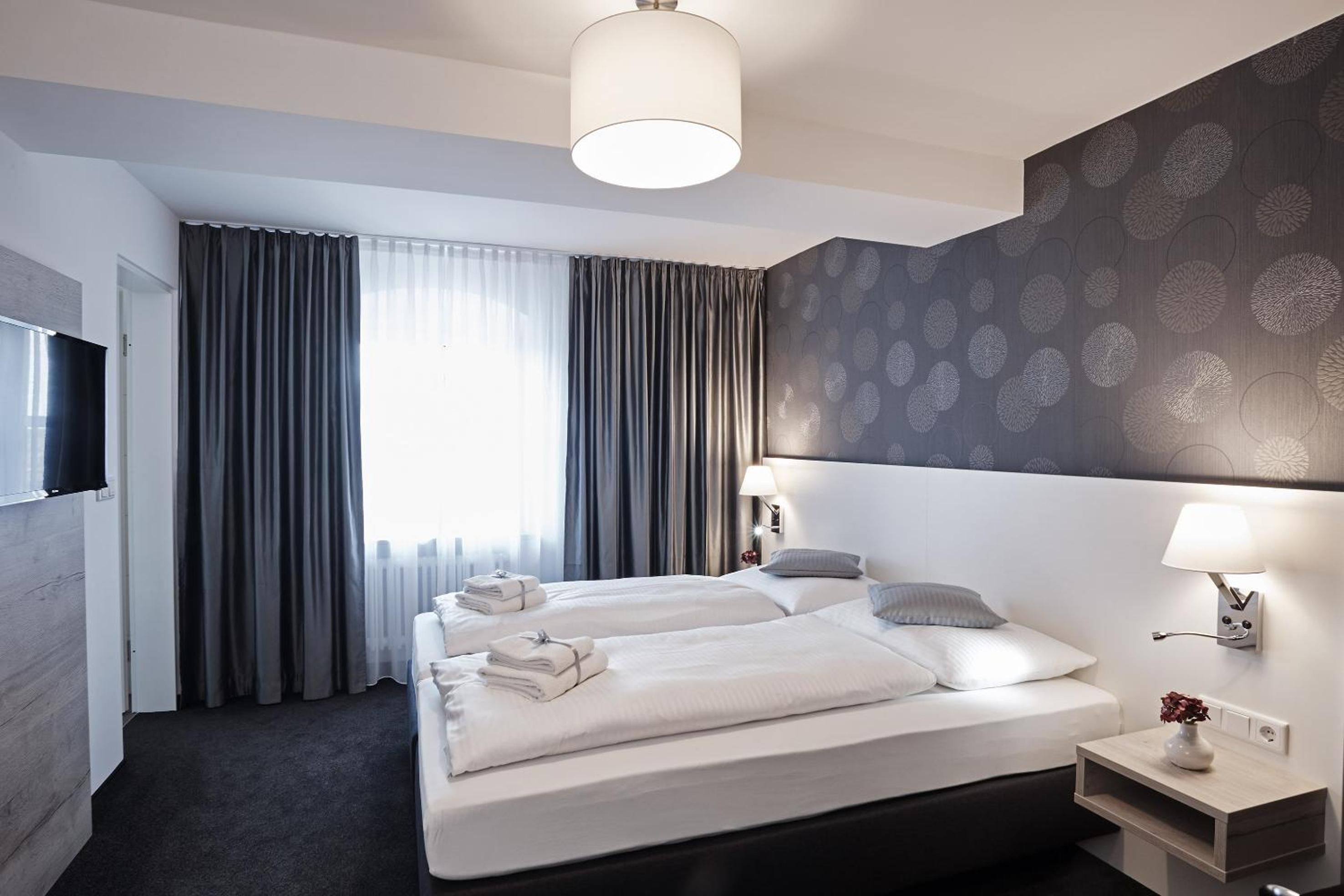 Superior Double Room - Photo 8