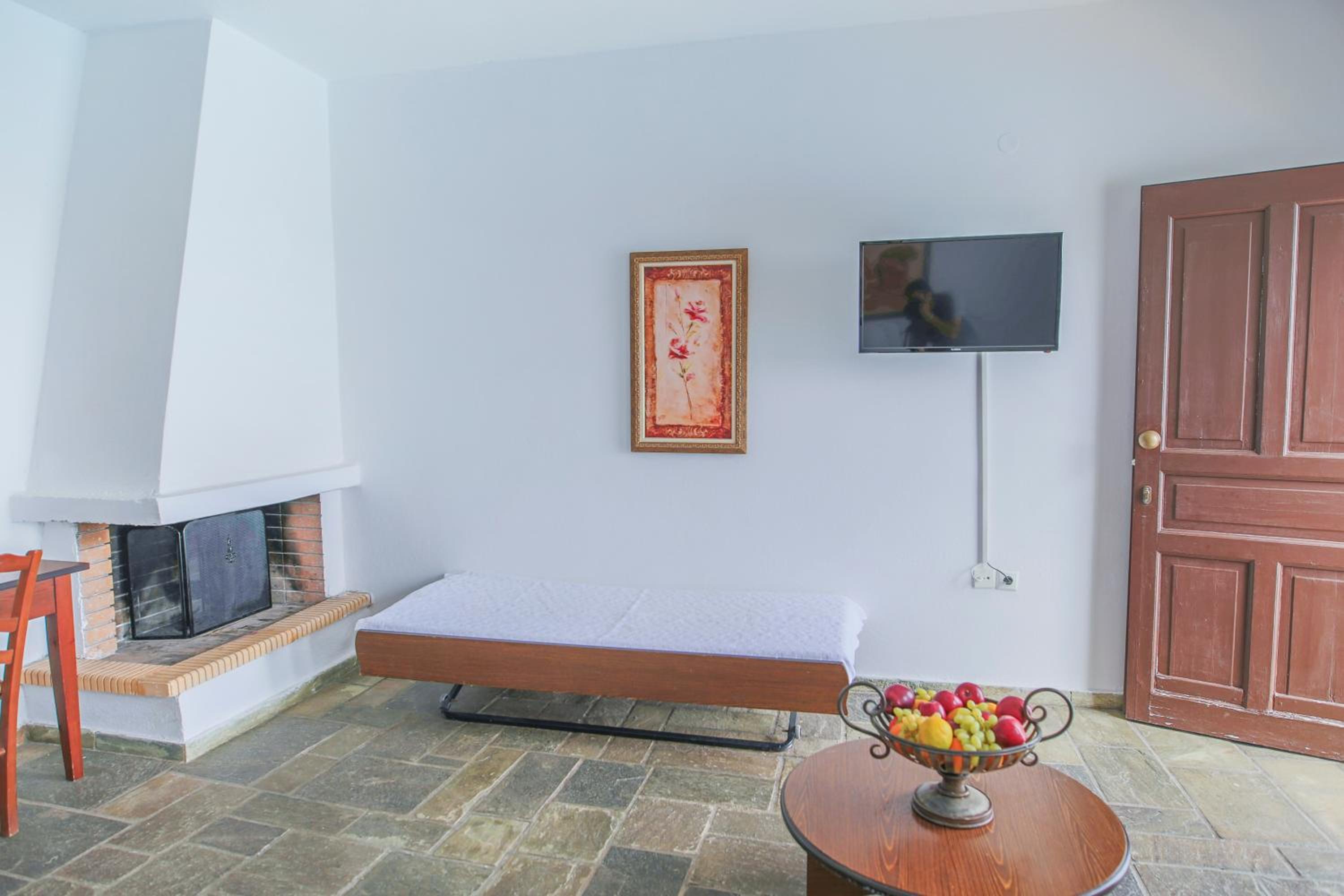 Double Room with Sea View - Photo 3