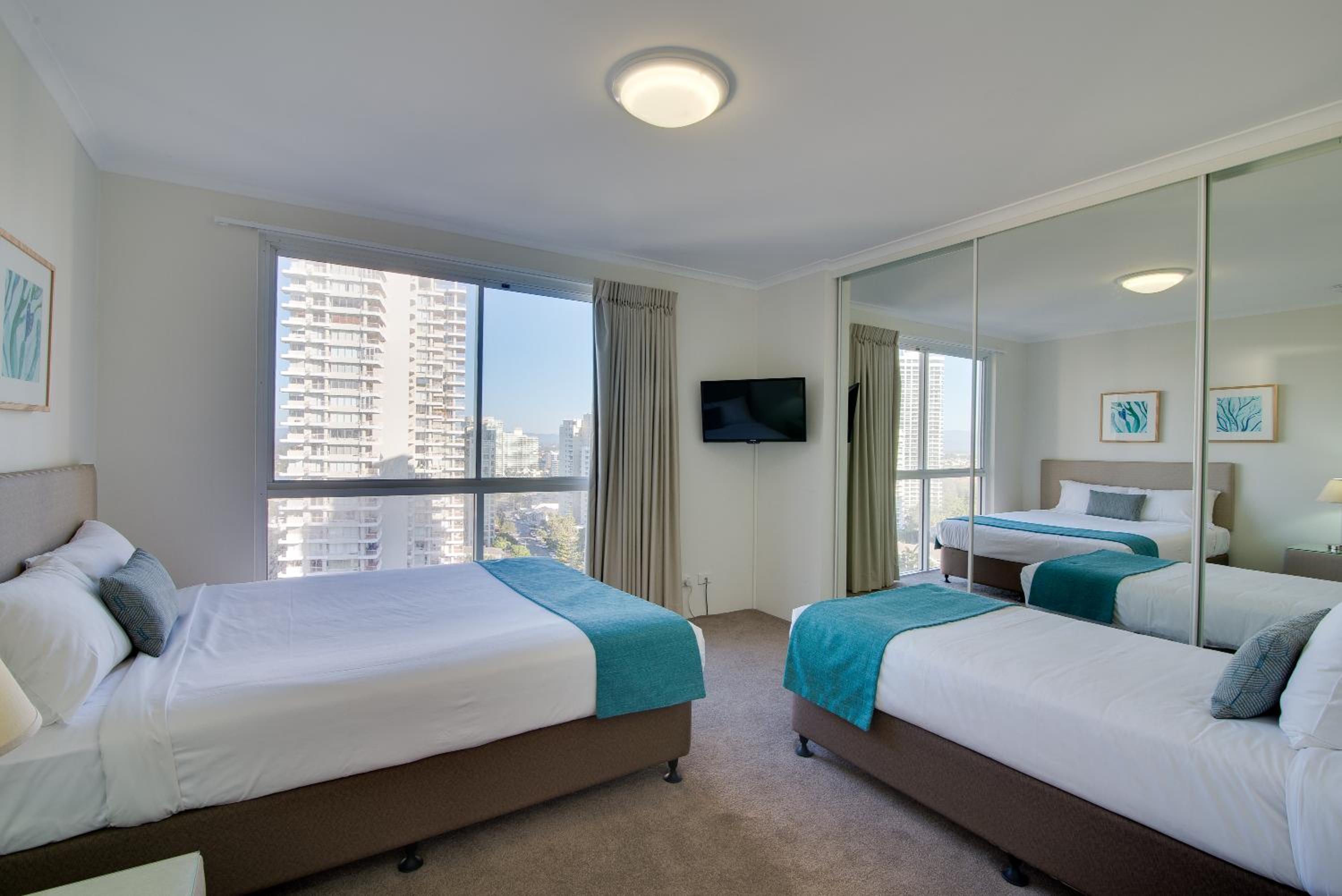 Two-Bedroom Apartment with Partial Ocean View - Low Floor