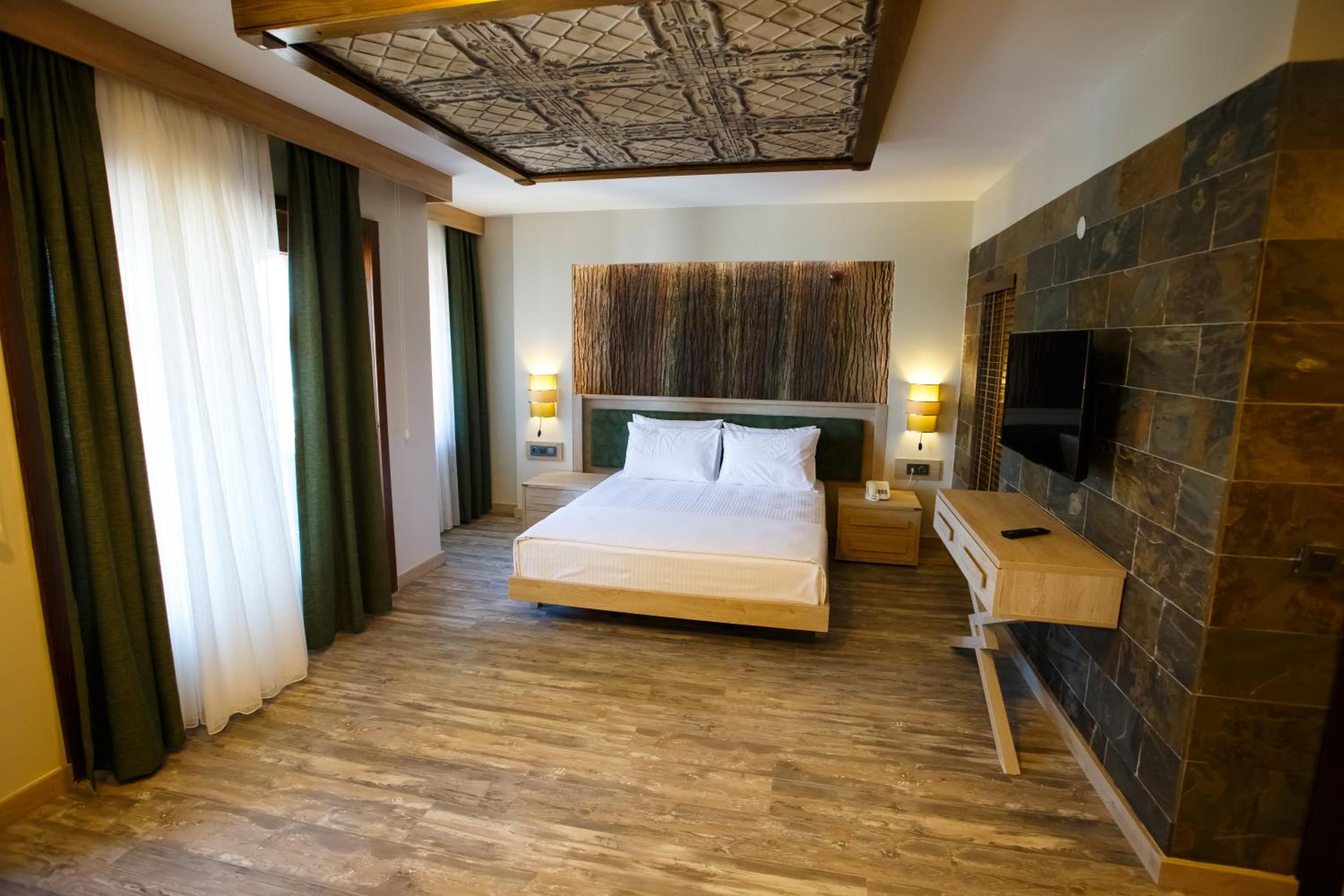 Family Suite - Photo 4