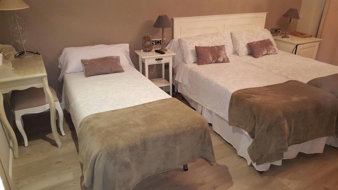 Habitación Triple Confort con Ducha