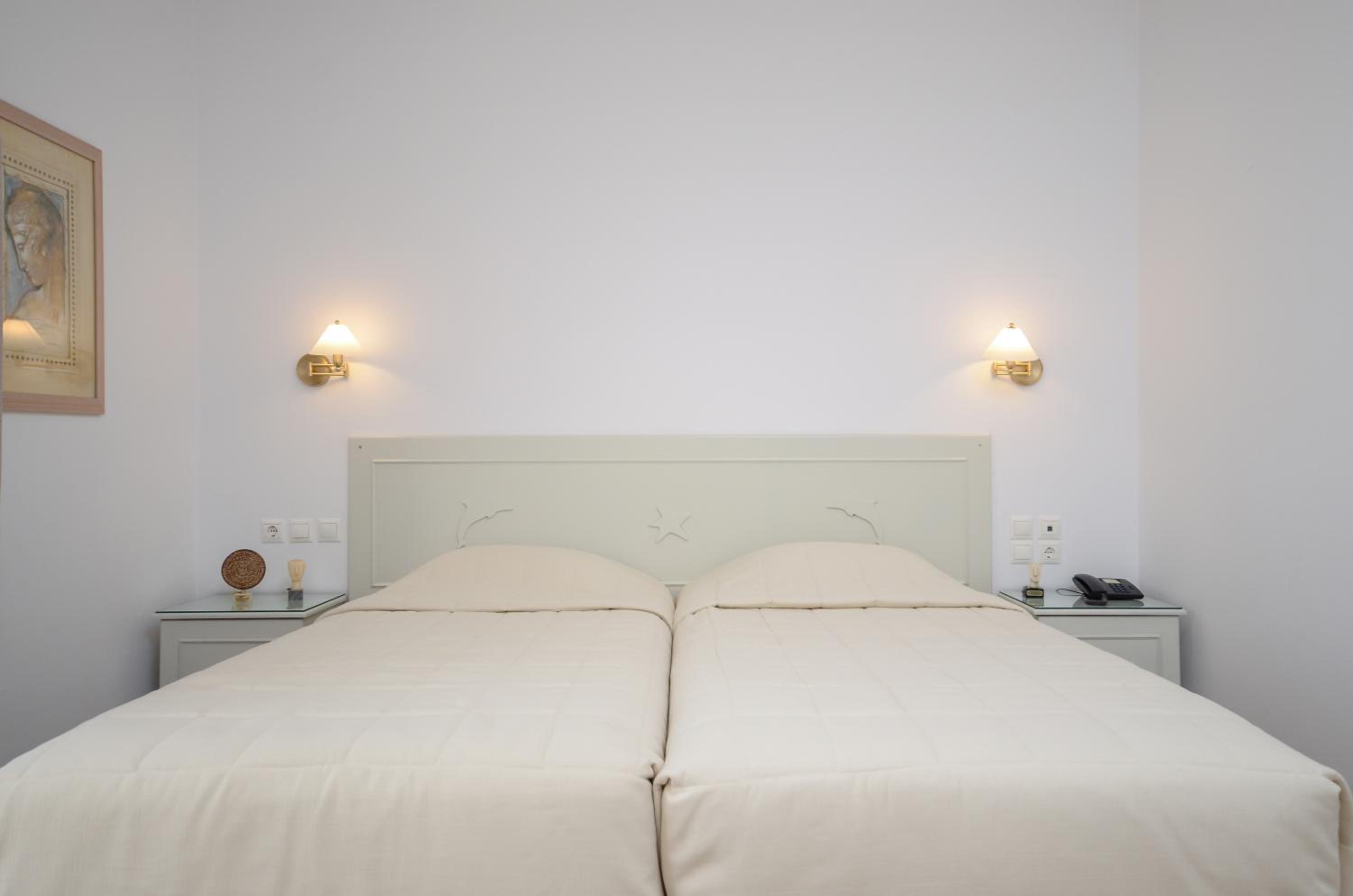 Standard Double or Twin Room - Photo 3