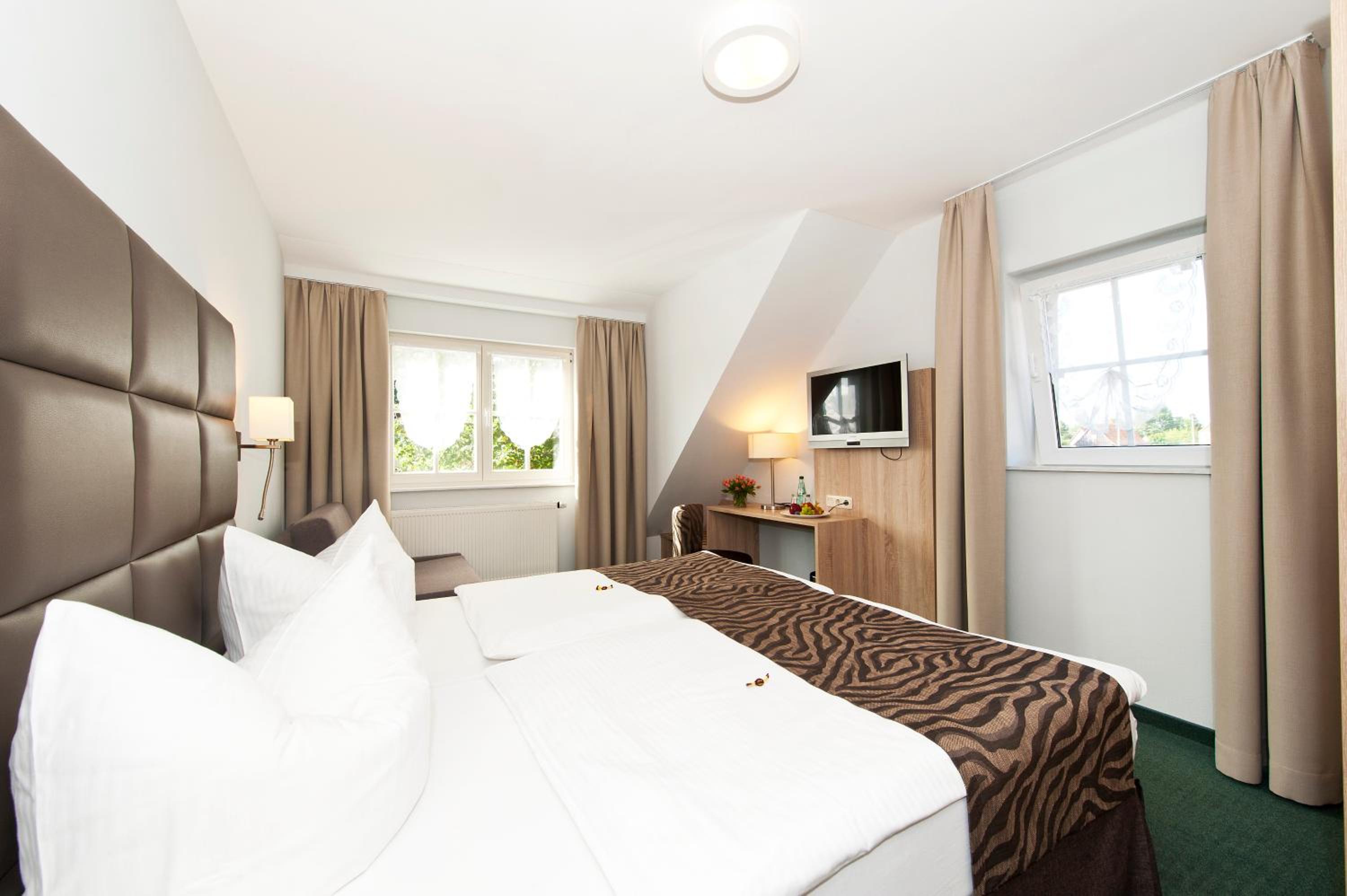 Double Room - Photo 1