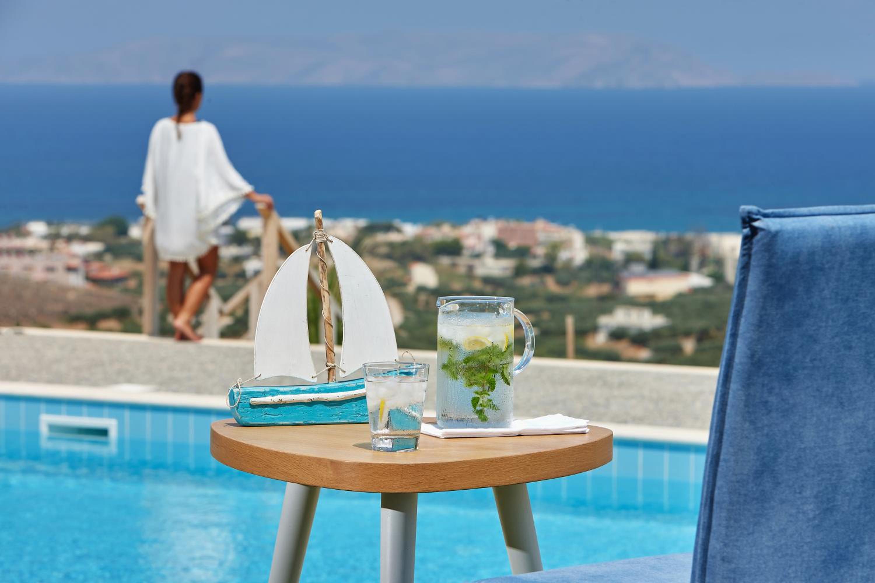 Villa with Private Pool photo 3