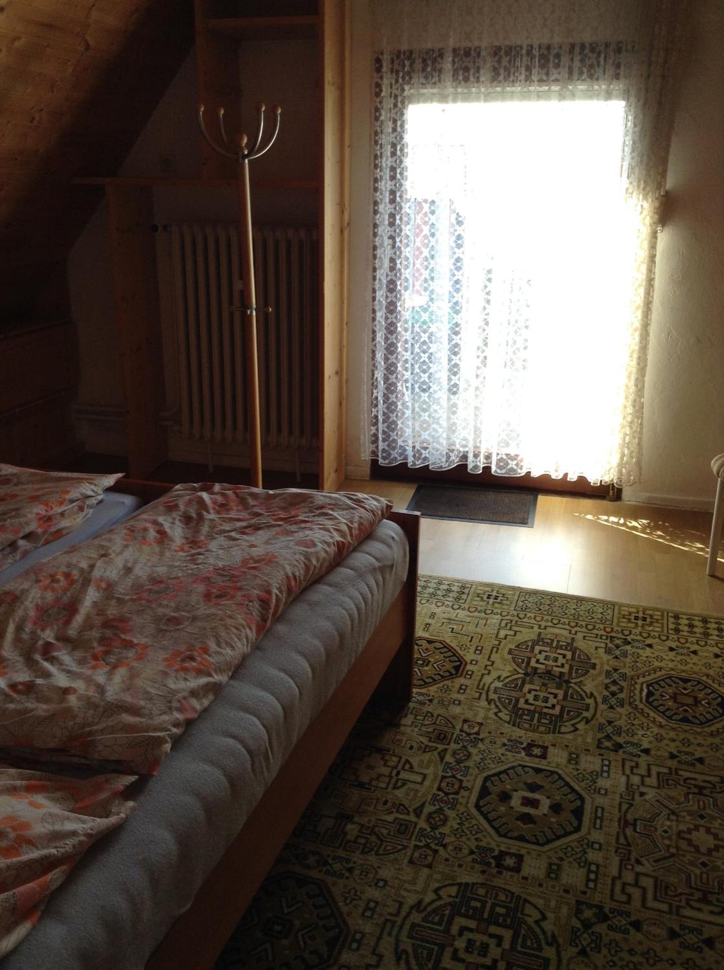 One-Bedroom House photo 1