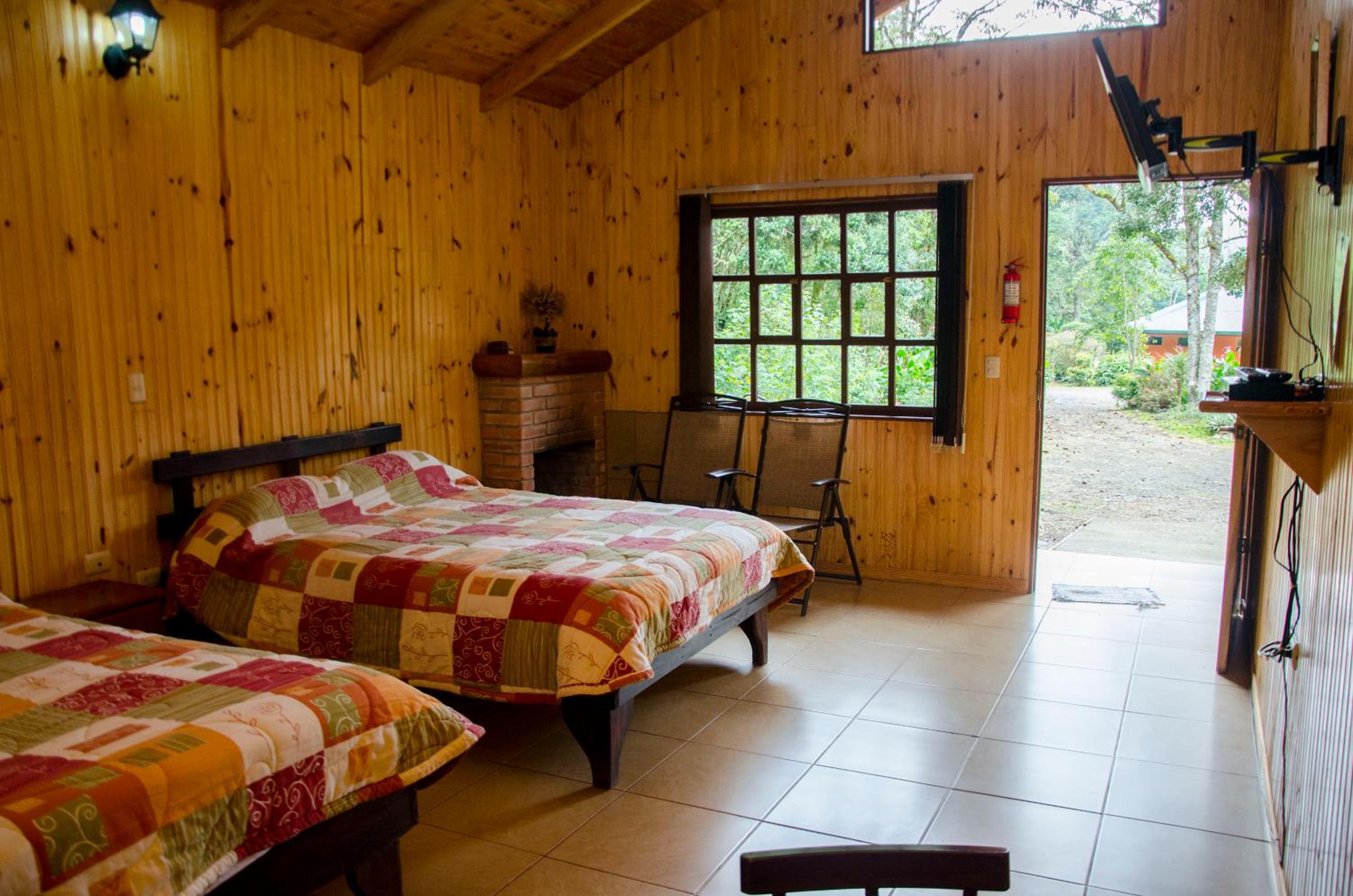 Bungalow photo 1