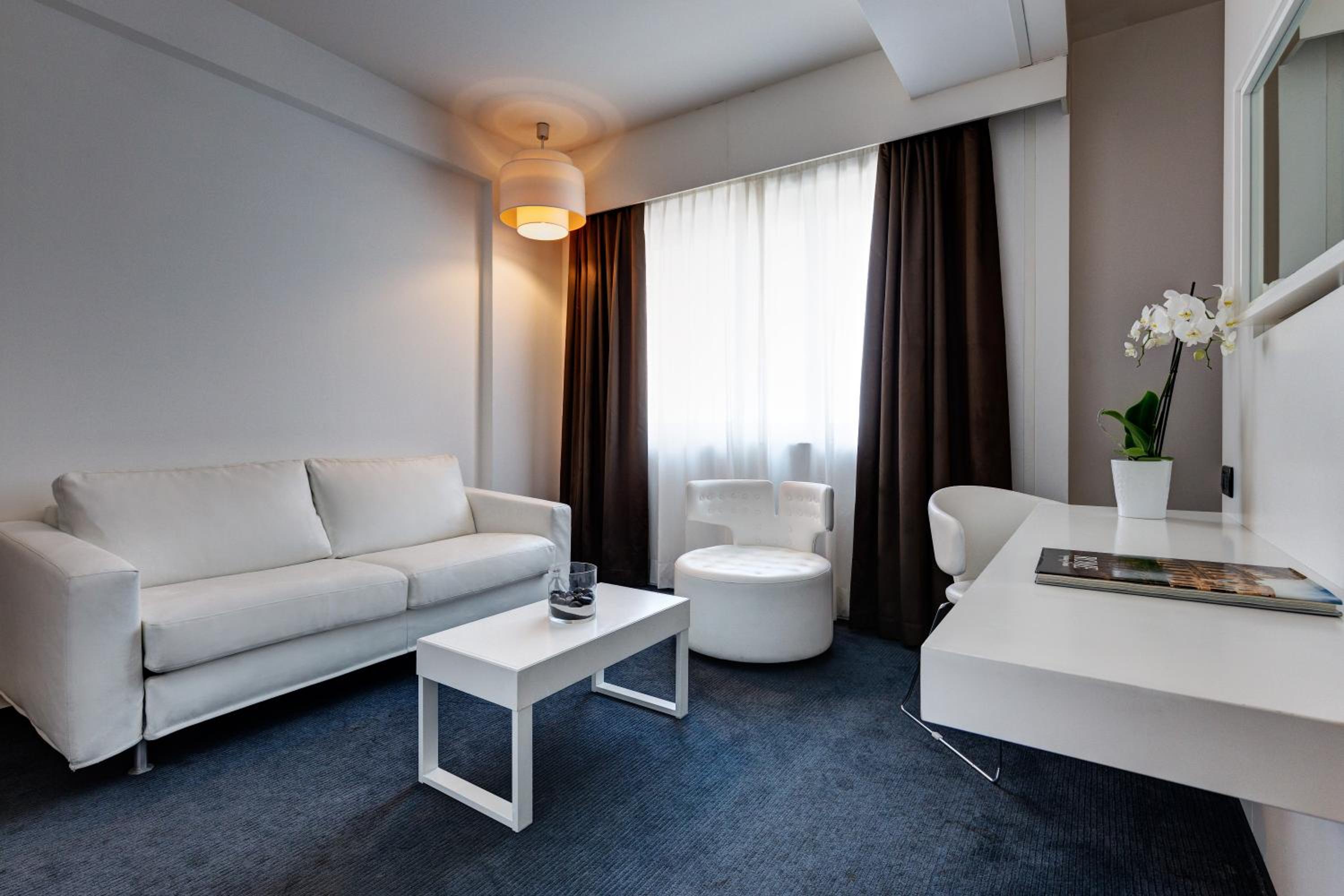 Executive Room photo 1