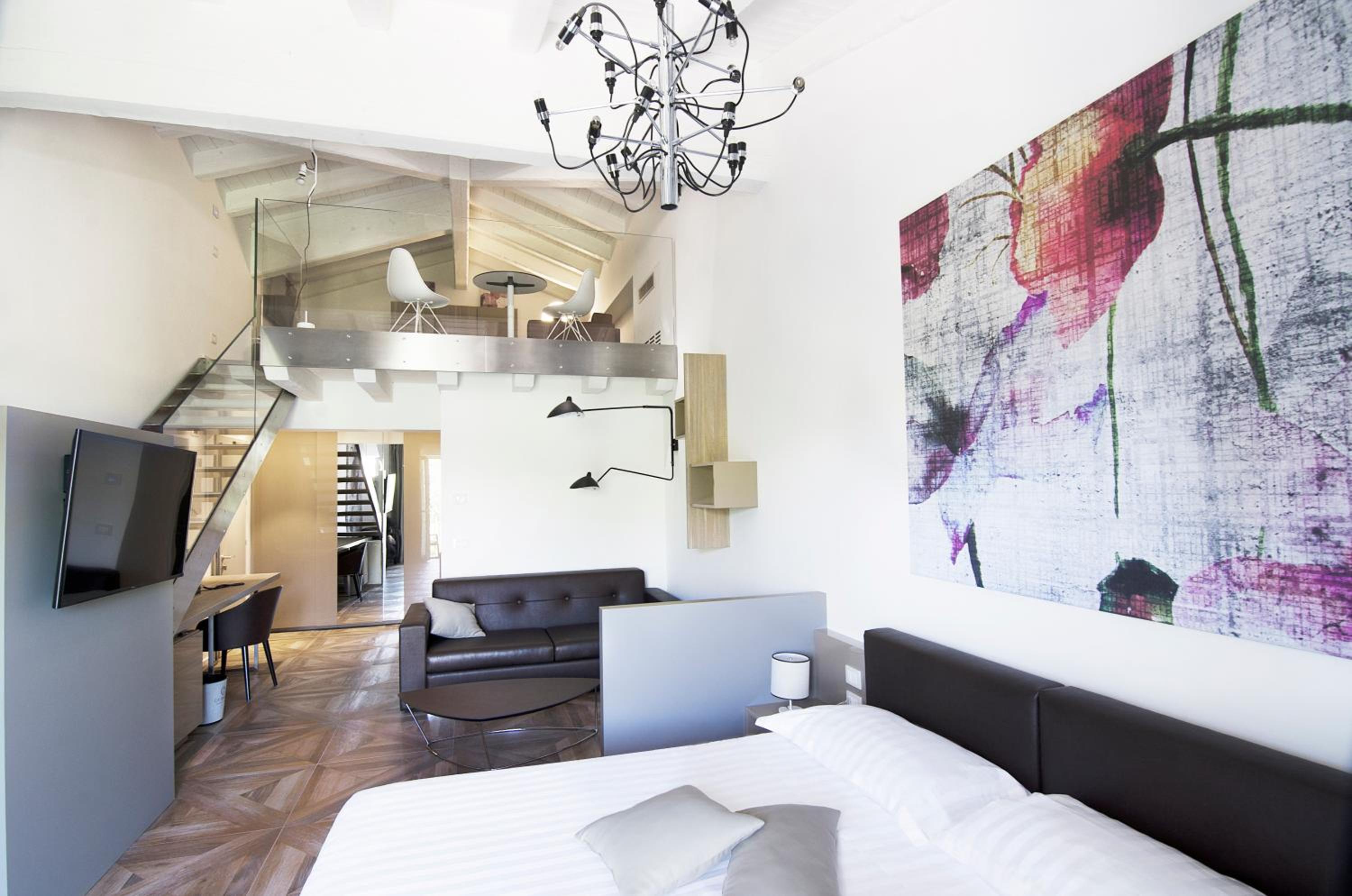 Suite con Balcón y Vista al Jardín