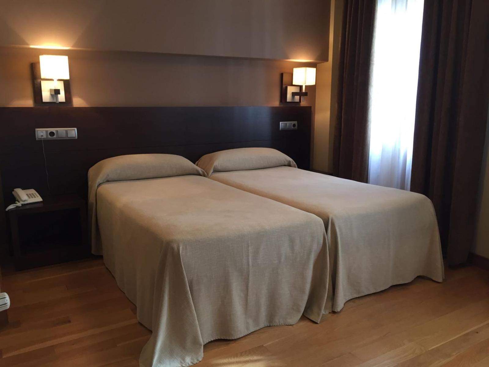 Economy Double Room photo 1
